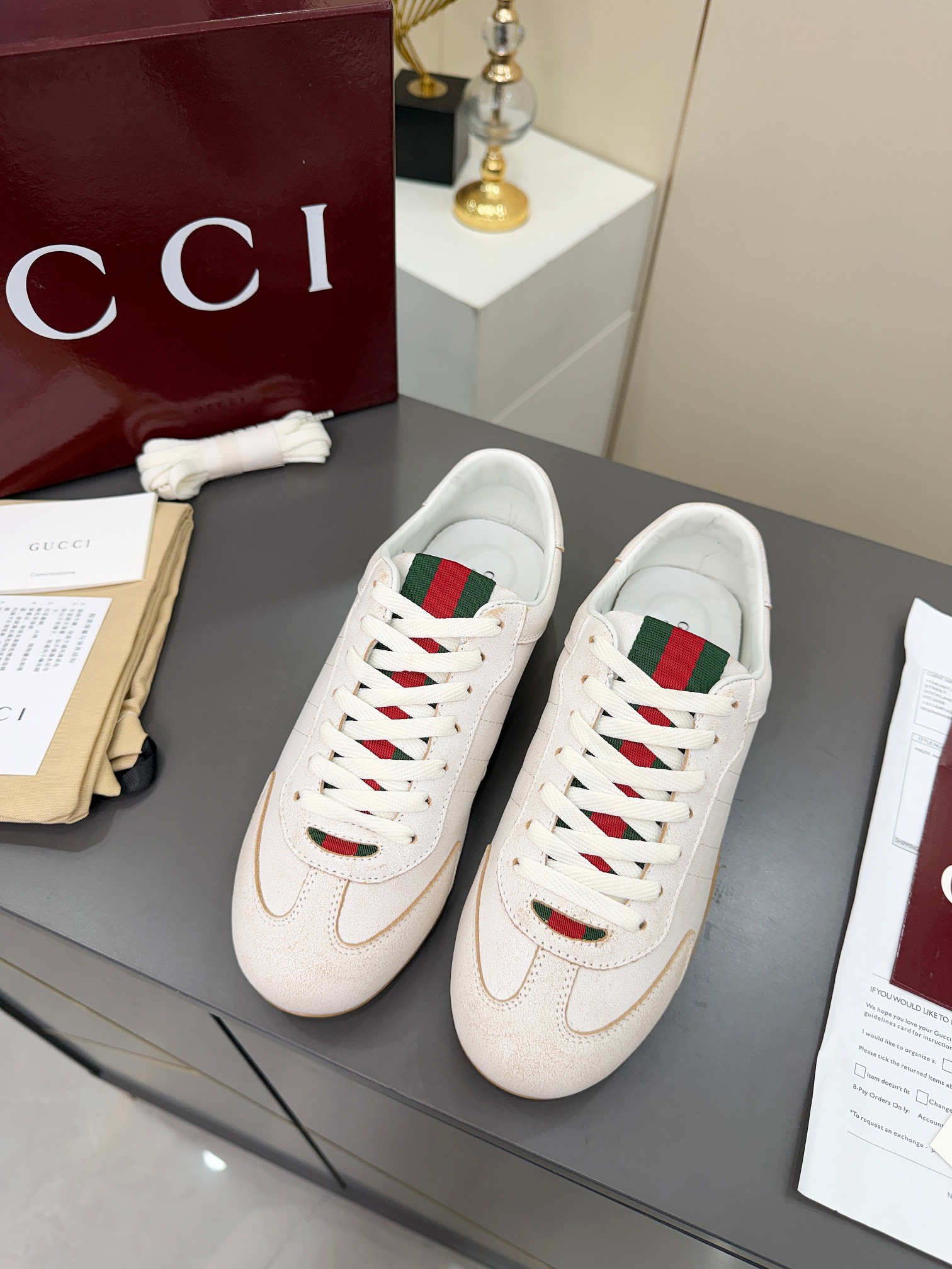 Gucci Sneakers