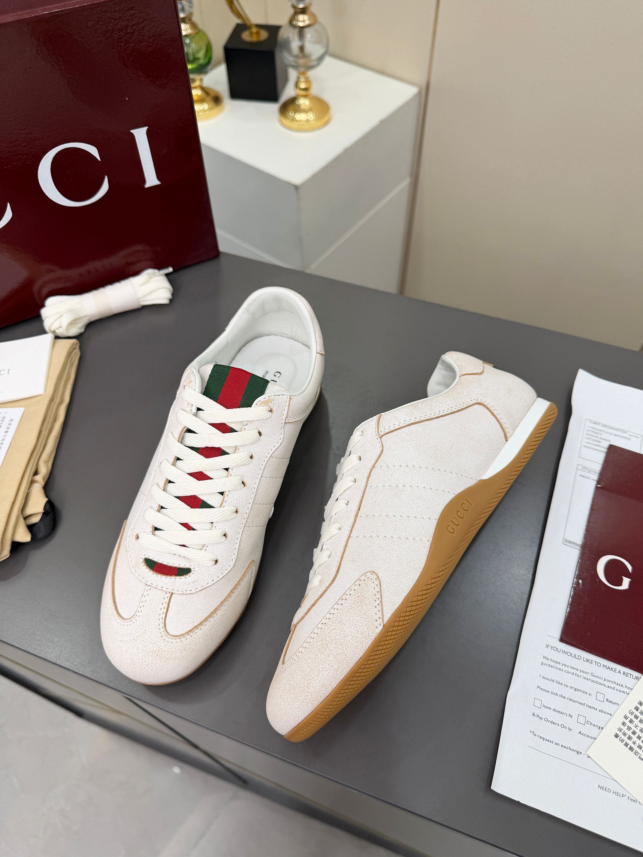 Gucci Sneakers