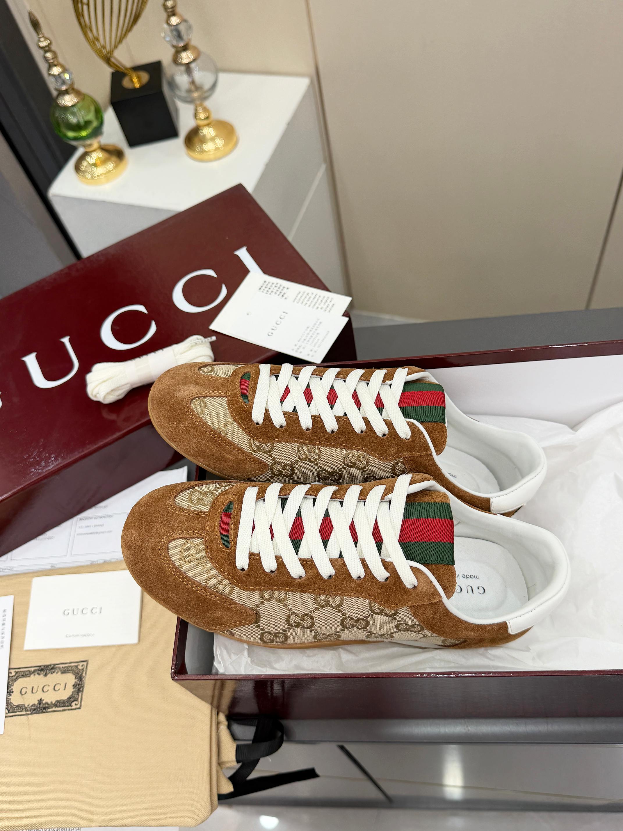 Gucci Sneakers