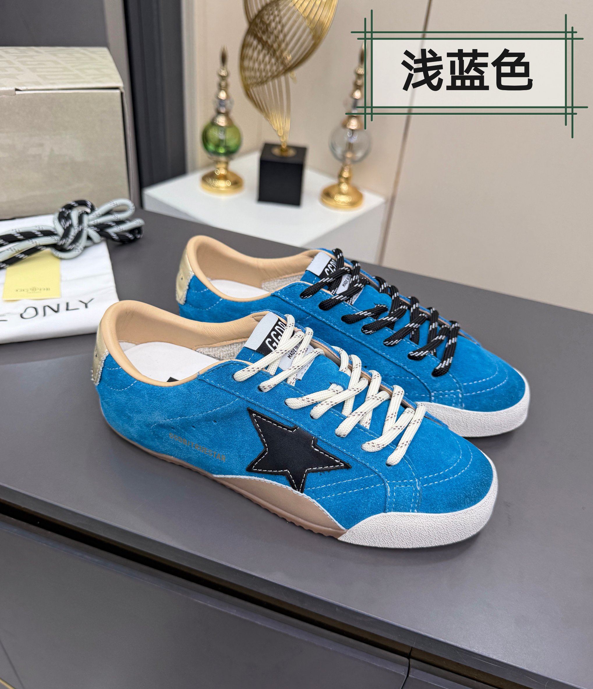 Designer Sneakers