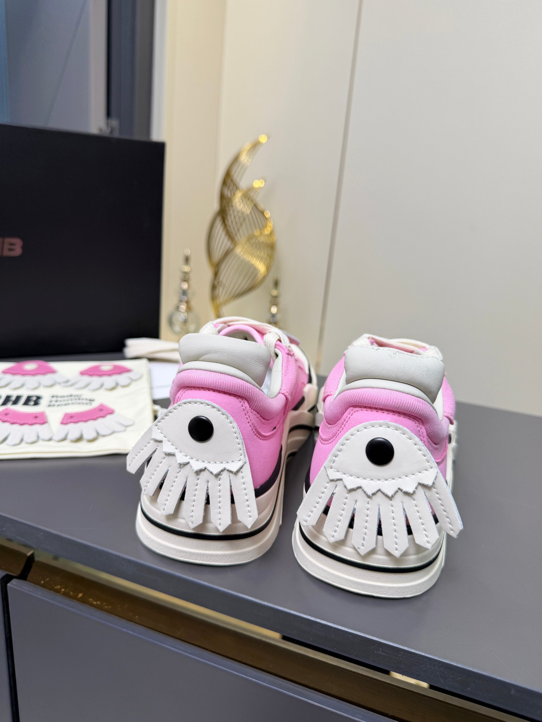 Designer Sneakers