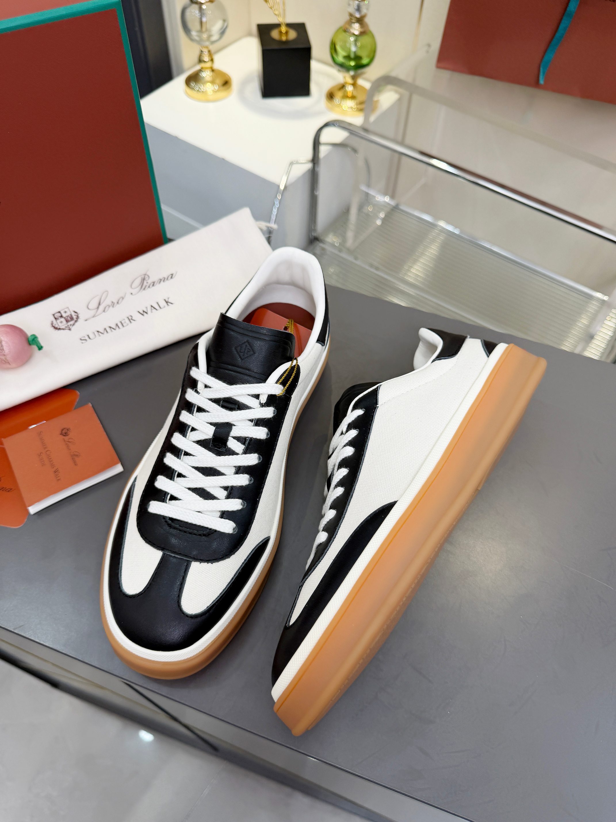 Loro Piana Sneakers