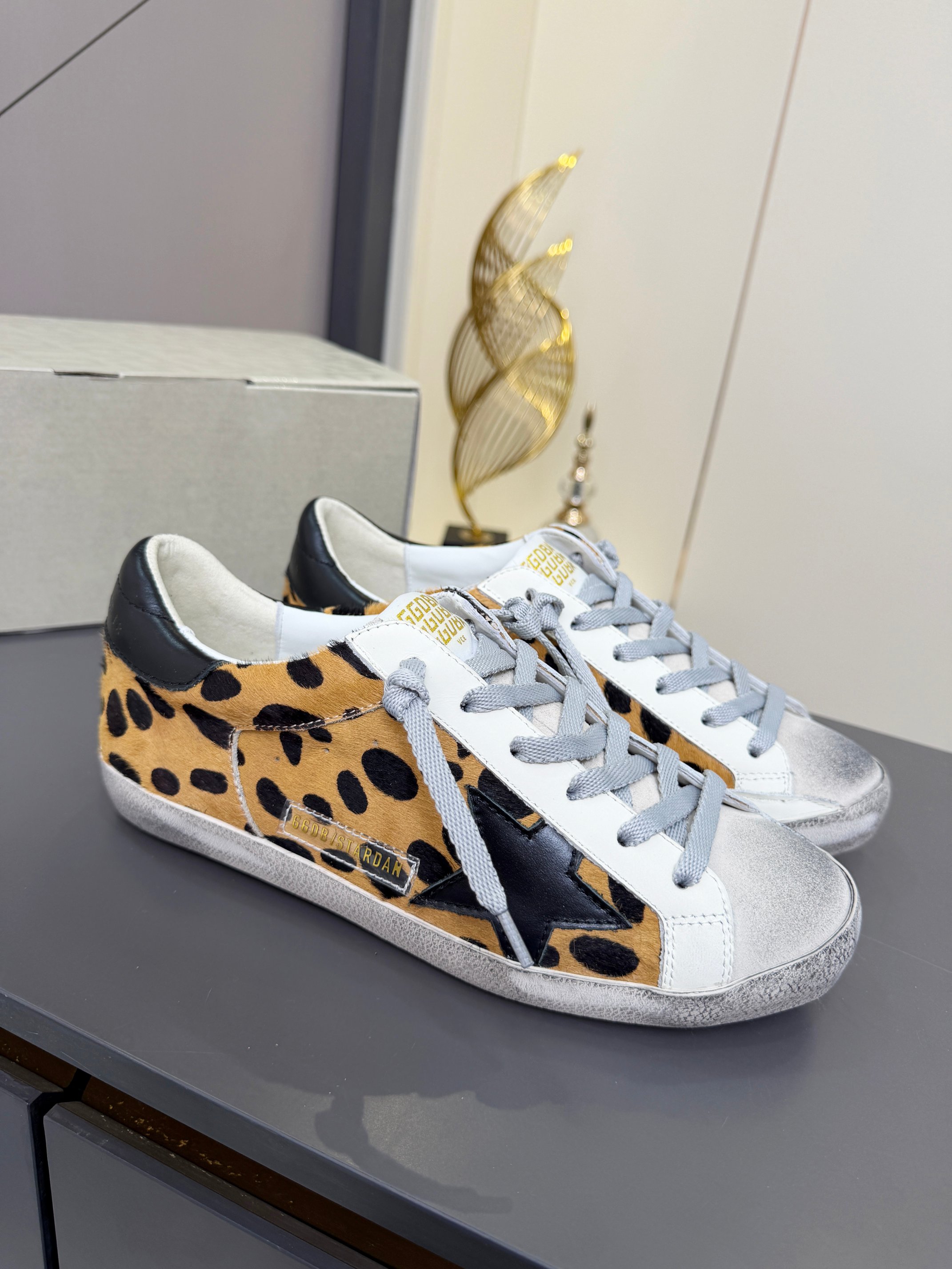 Designer Sneakers