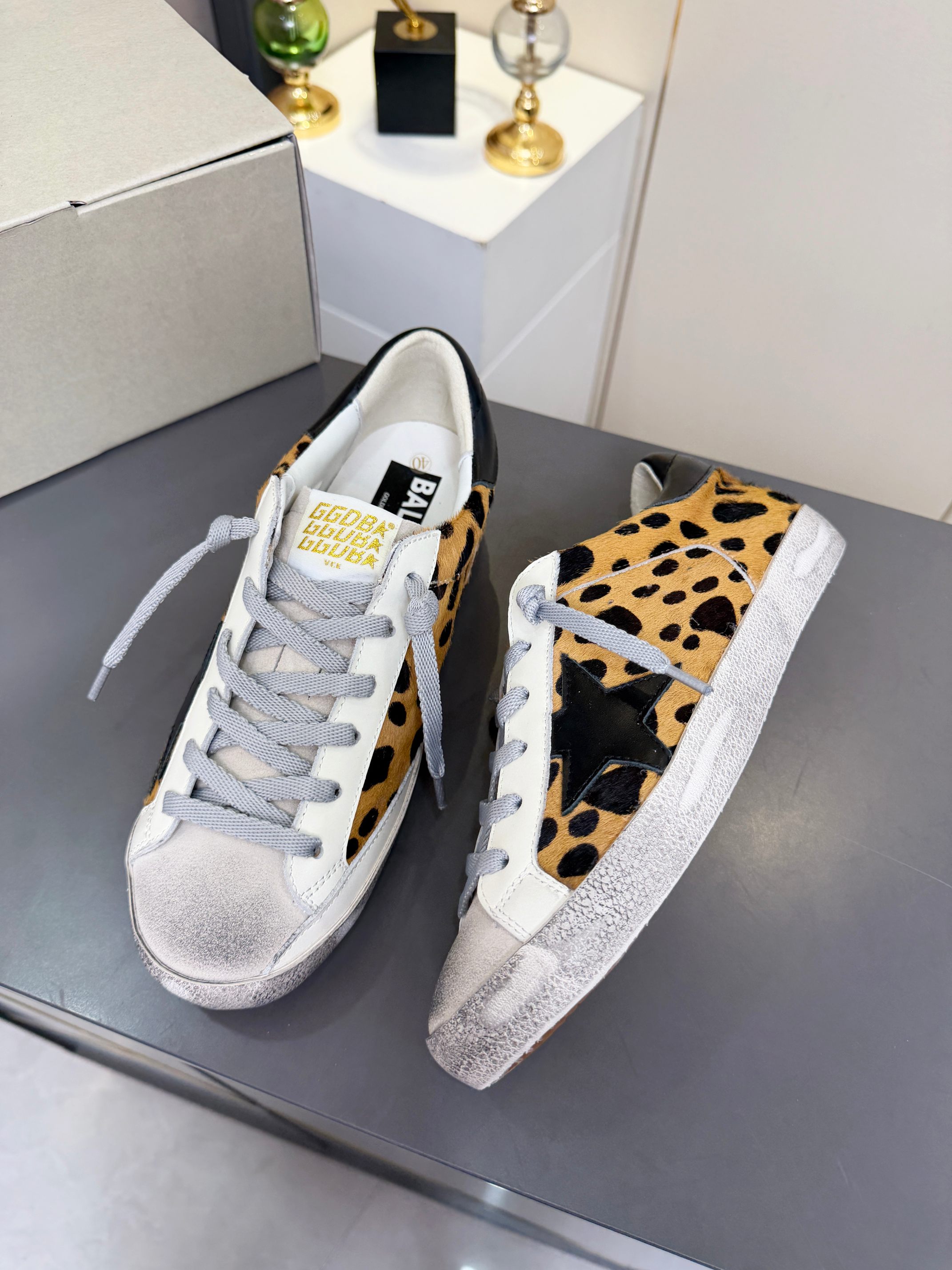 Designer Sneakers