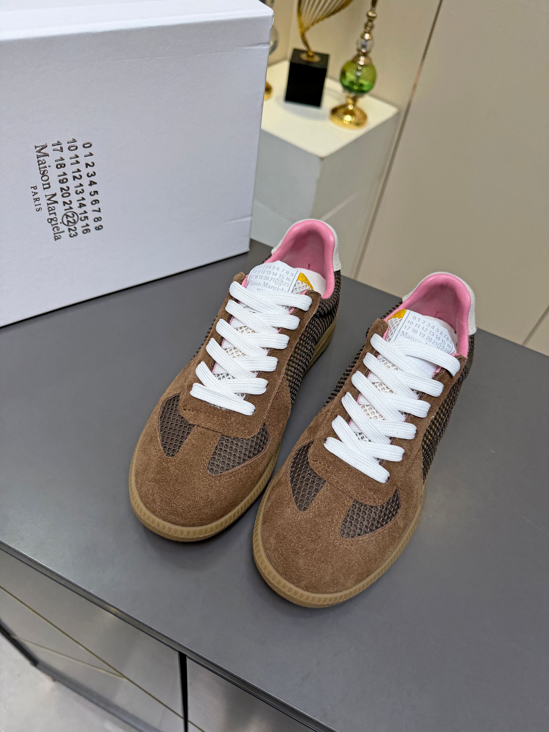 Designer Sneakers