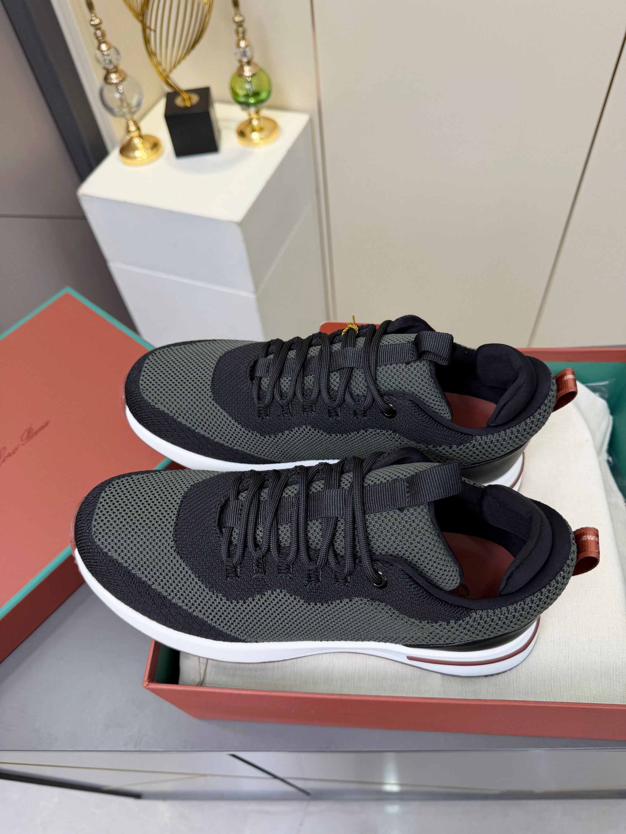 Loro Piana Sneakers