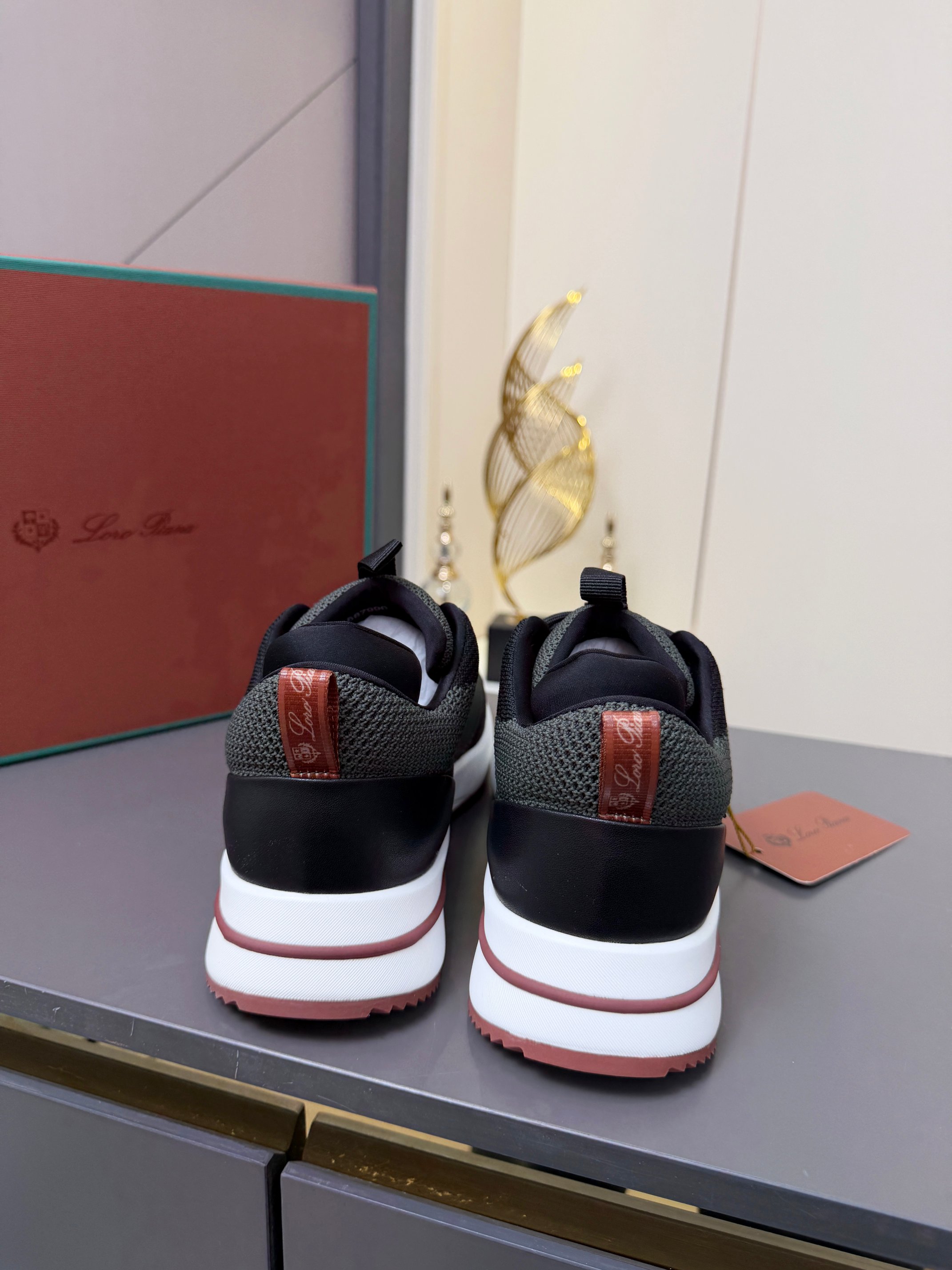 Loro Piana Sneakers