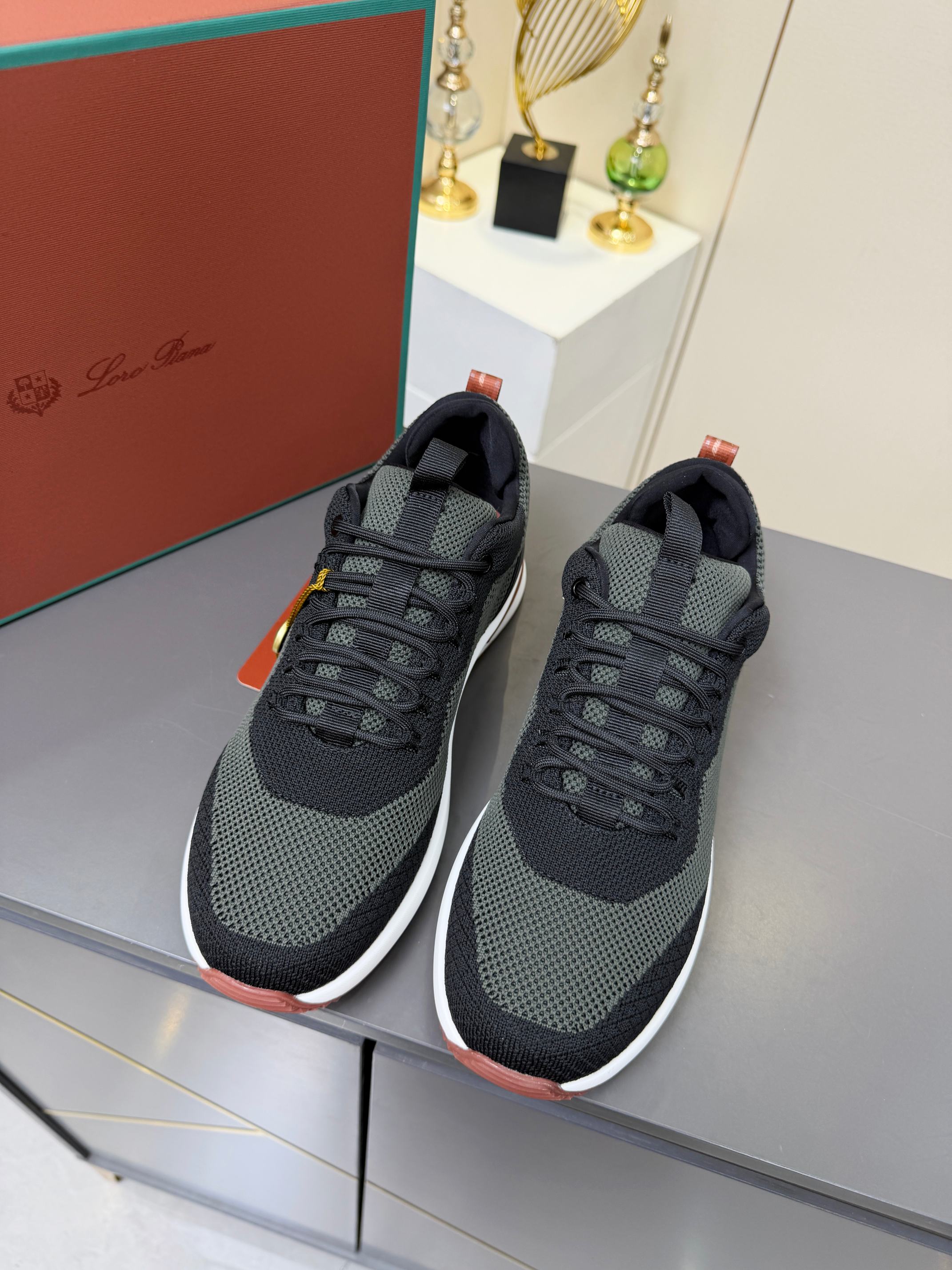 Loro Piana Sneakers