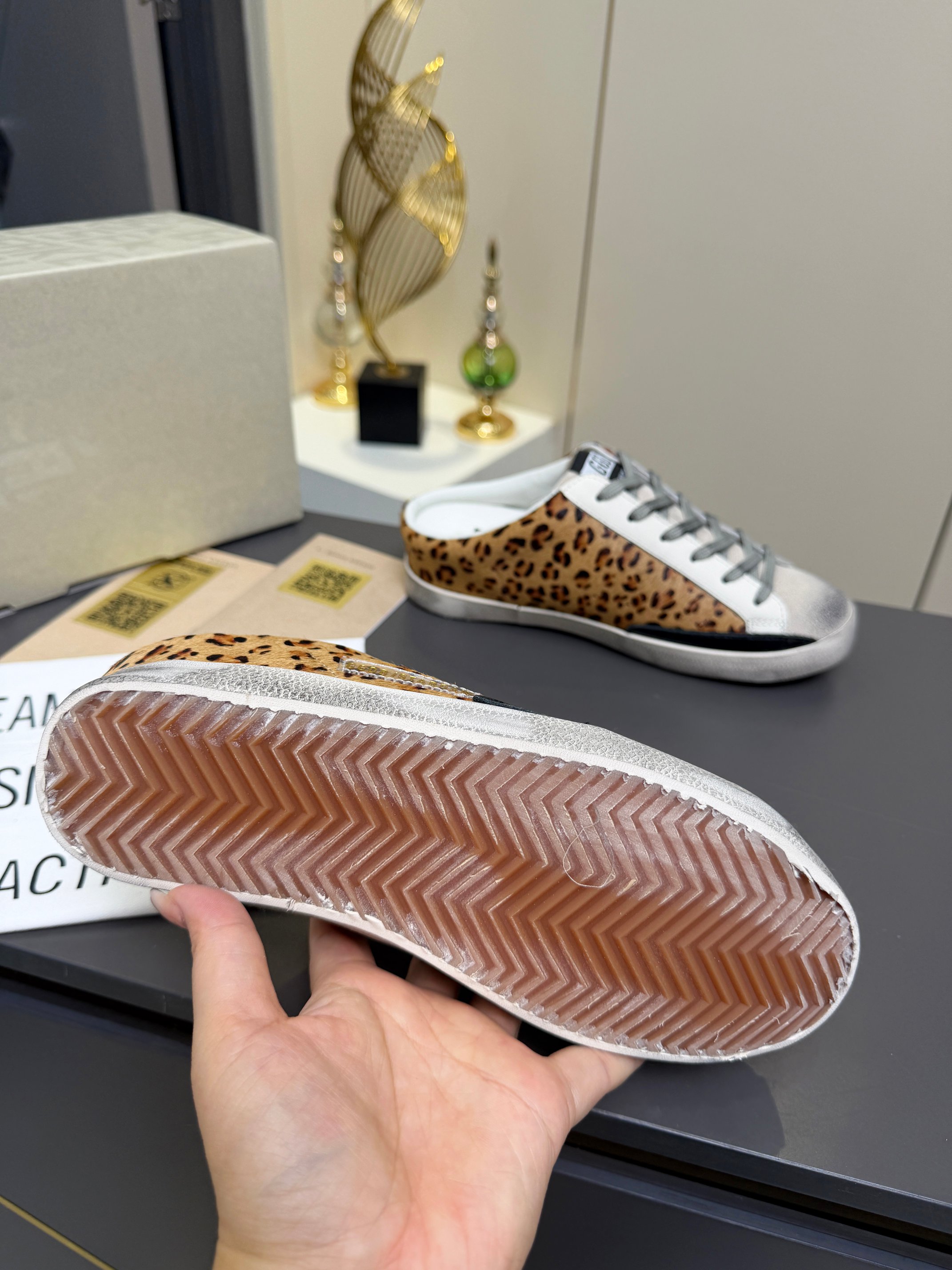 Designer Slides