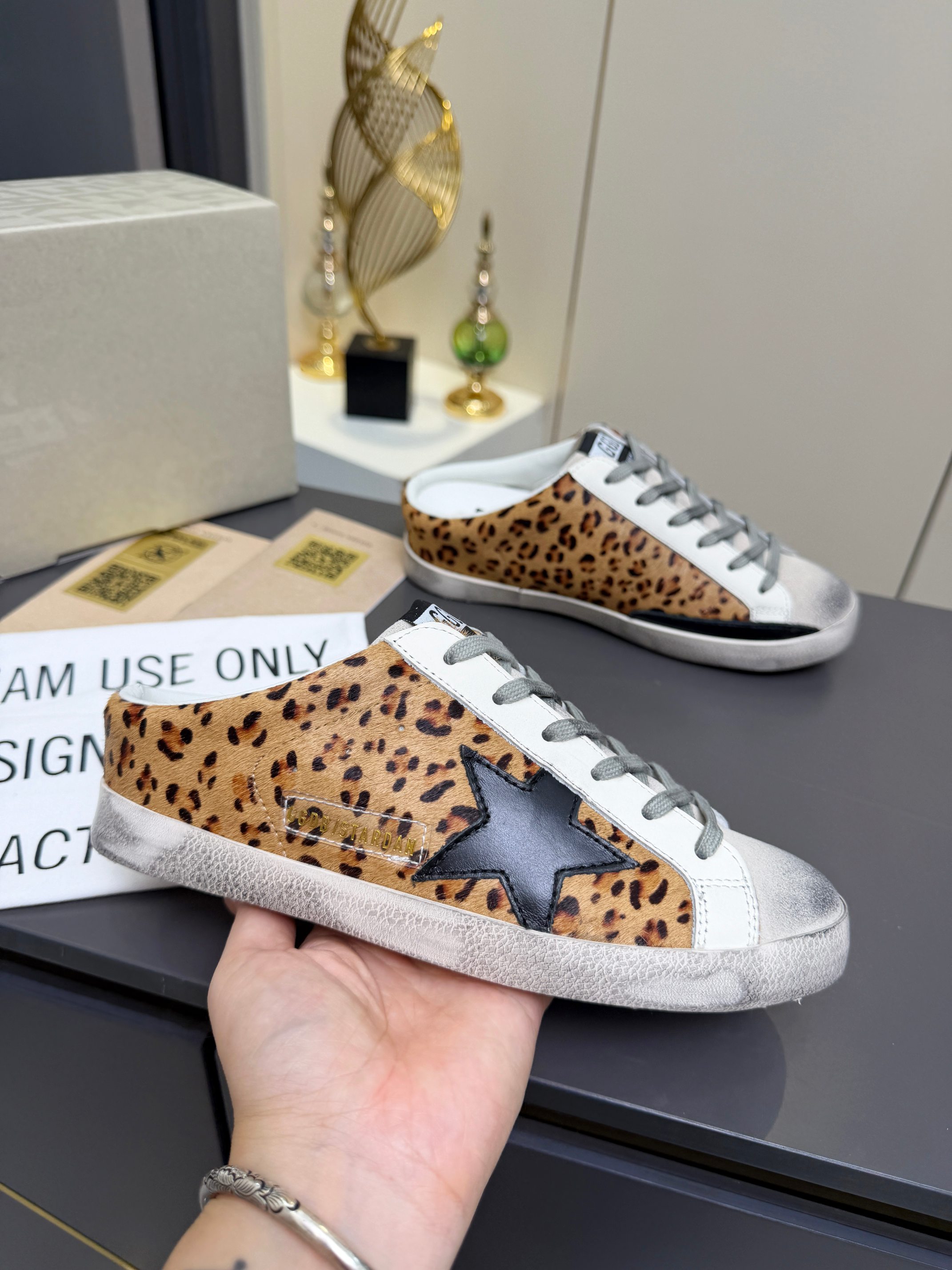 Designer Slides