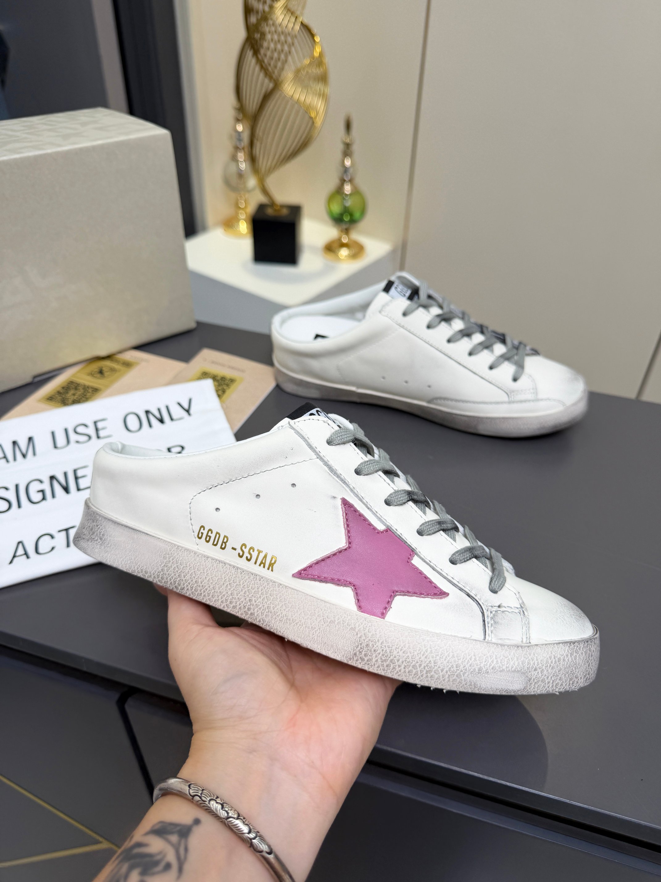 Designer Slides