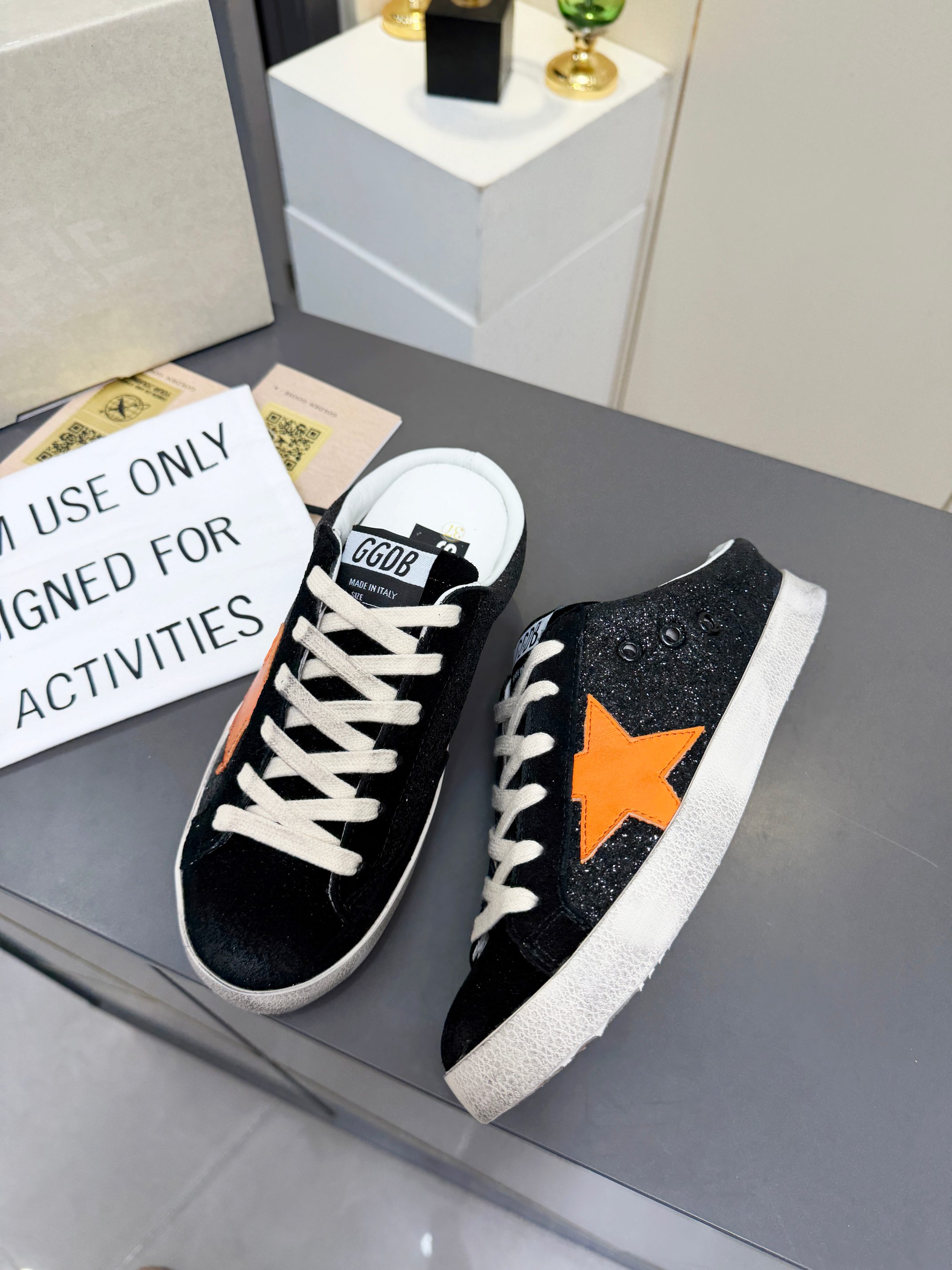 Designer Slides