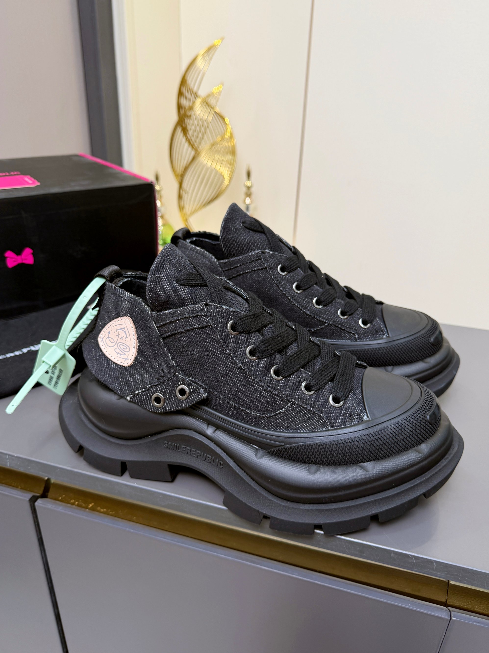Designer Women Shoes