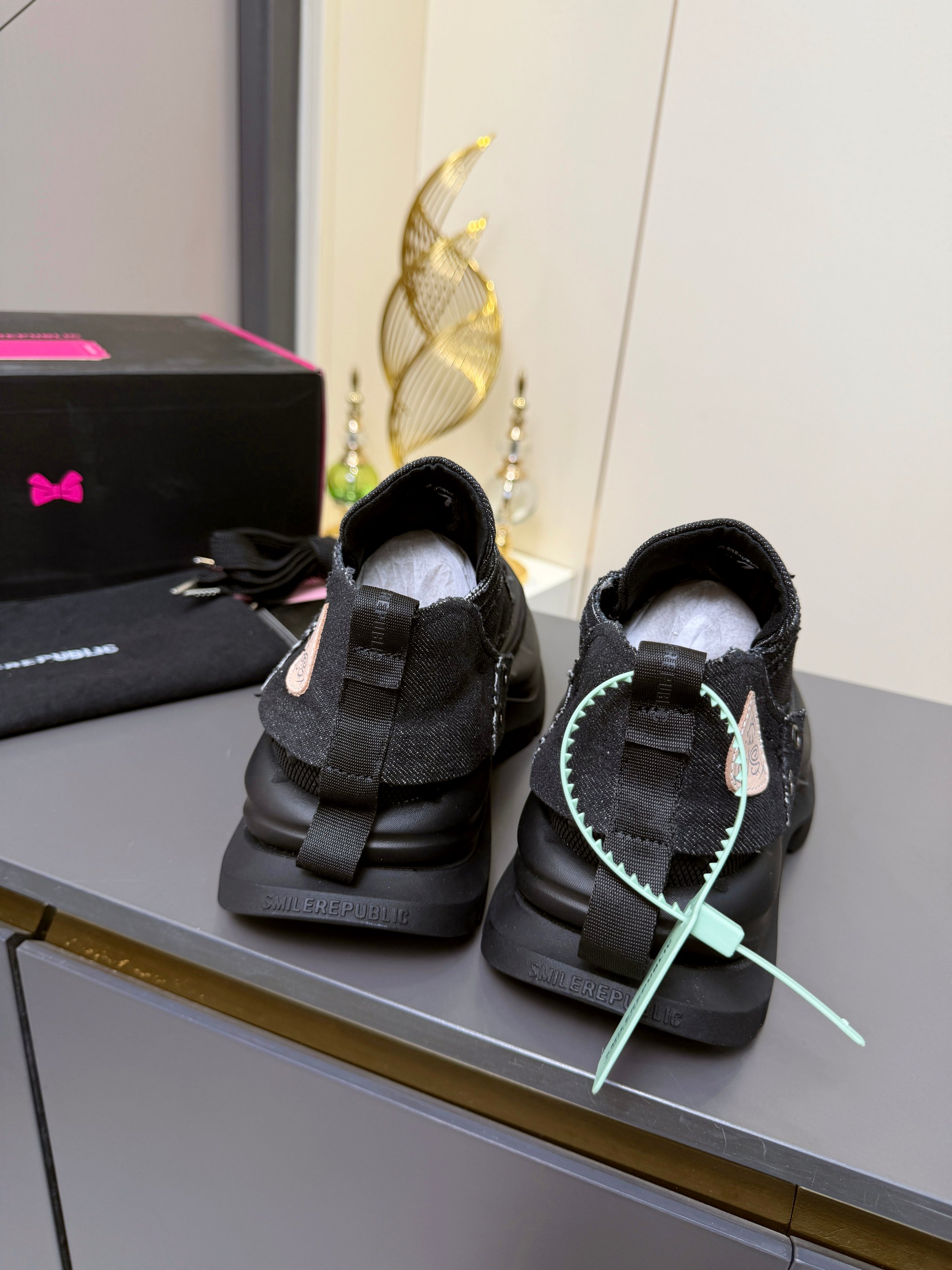 Designer Women Shoes