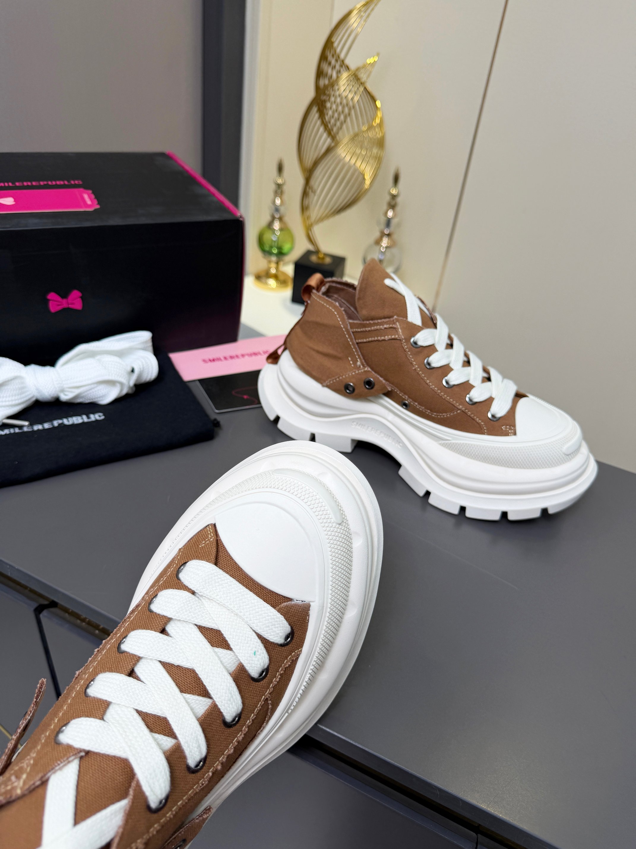 Designer Women Shoes