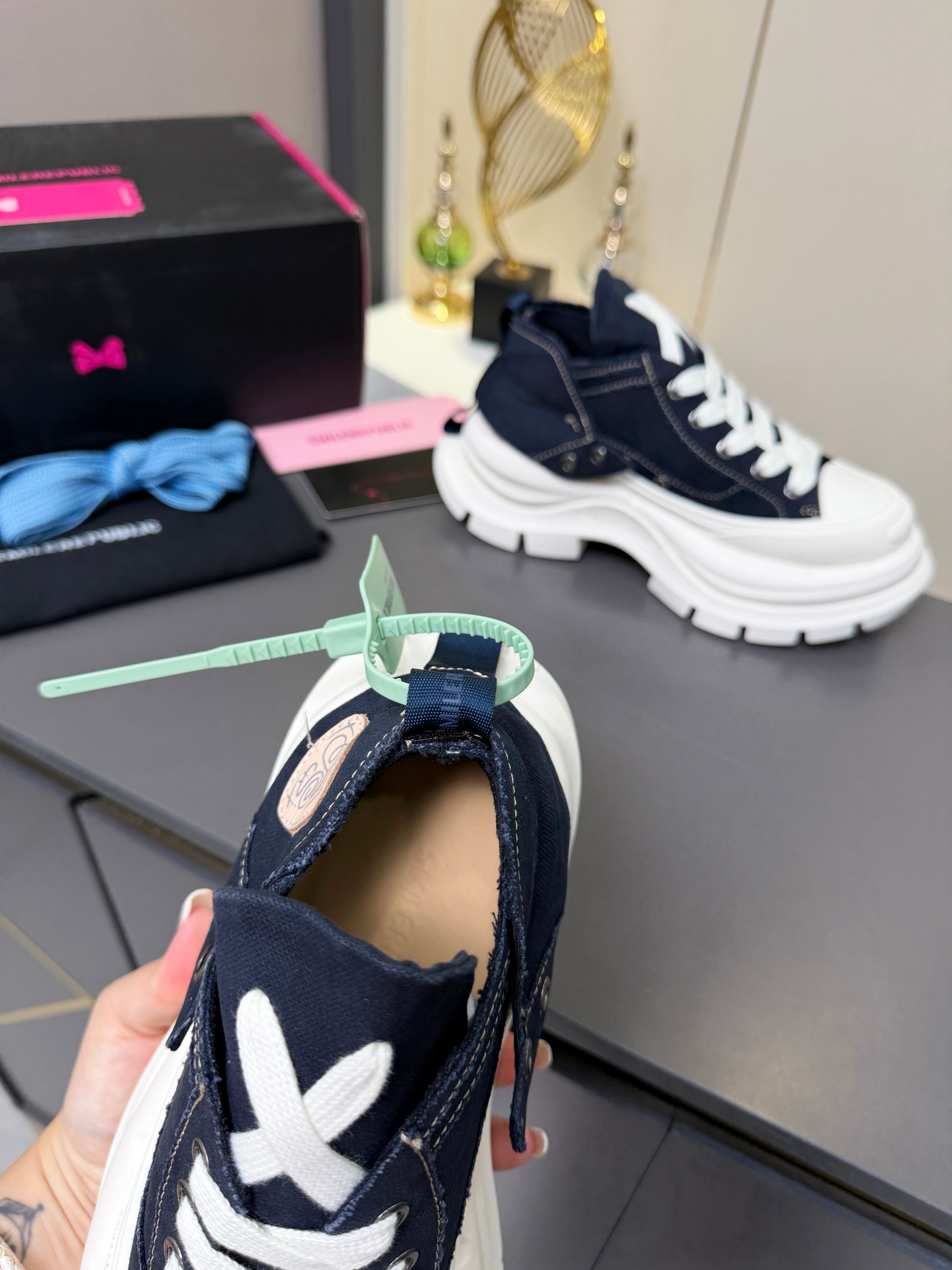 Designer Women Shoes