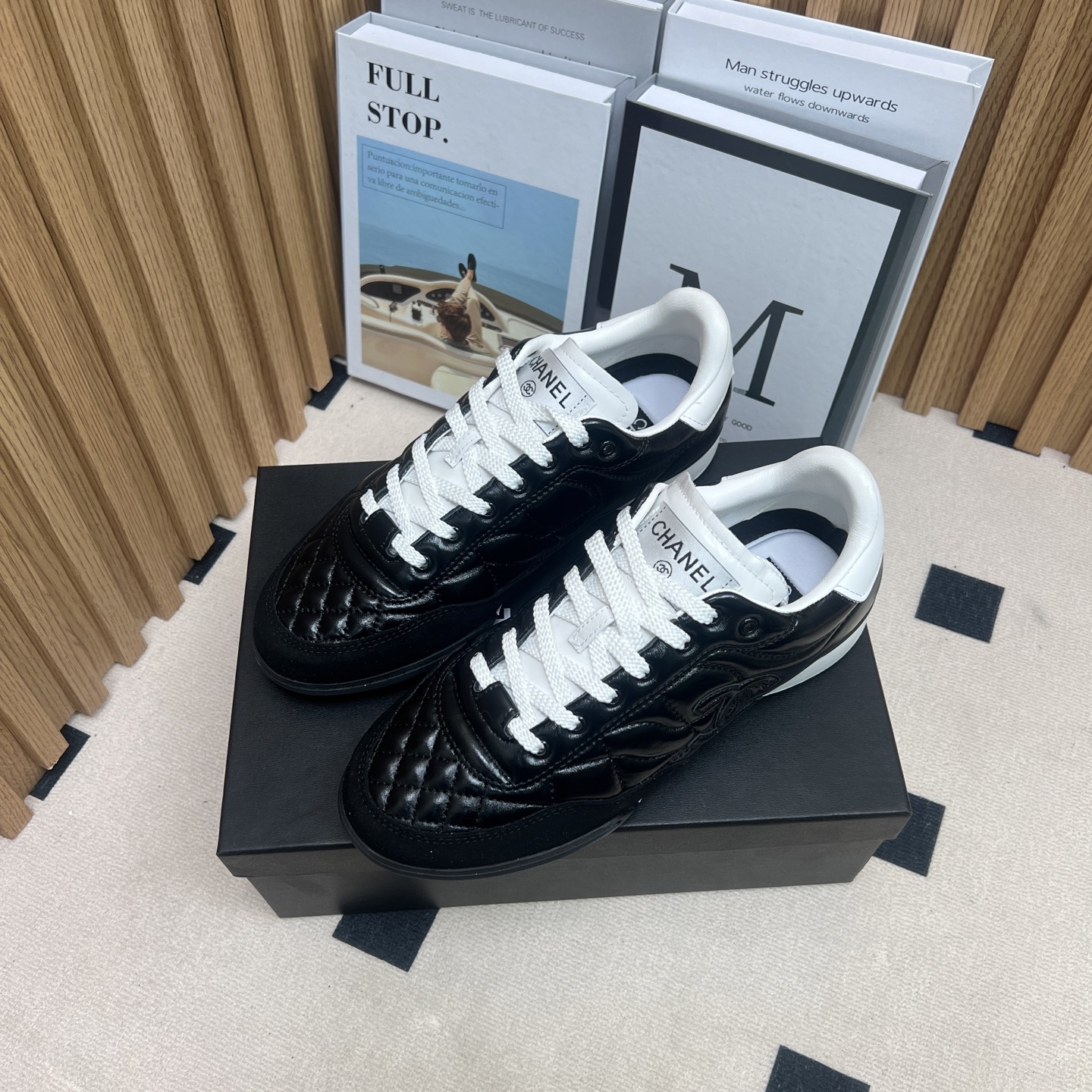 NO:250211,Chanel 24A Xiaoxiang’s latest diamond baseball shoes and sneakers!  The upper is original lambskin diamond car line craftsmanship, expensive baseball shoes, the foot feel is very light and comfortable, and all materials are customized according to the original version!  Size: 35-39 (ordered by 40/41), casual shoes/sports shoes, chanel, sneakers, sheepskin19860909Chanel 24A小香最新菱格棒球鞋运动鞋！ 鞋面原版小羊皮菱格车线工艺,贵气十足的棒球鞋,脚感非常轻盈舒适,所有材料均按照原版定制！ Size:35-39（40/41订）,休闲鞋/运动鞋,chanel,sneakers,sheepskin,Women's Shoes