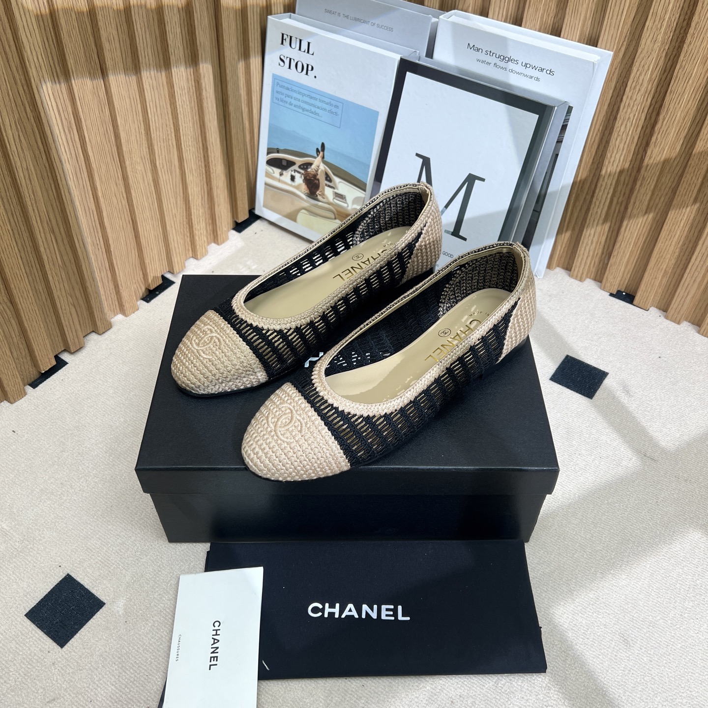 NO:423681,Chanel 25S new color ballet shoes original 1:1 replica classics. It is perfect for pairing with pants and skirts. The small round head design is very good to modify the foot shape, a must-have for little fairies!  Imported braided material of upper, soft sheepskin inside, heel height 1cmcm, size 35-41 (40 41 custom made without return), ballet shoes, chanel, skirts, sheepskin19860909Chanel 25S新色芭蕾舞鞋 原版1:1复刻 经典中的经典 无论搭配裤装还是裙装都是完美 小圆头的设计很好的修饰脚型 ,小仙女们必备！ 鞋面进口编织材料 内里柔软羊皮 跟高1cmcm 码数 35-41（40 41定制不退换),芭蕾舞鞋,chanel,skirts,sheepskin,Women's Shoes