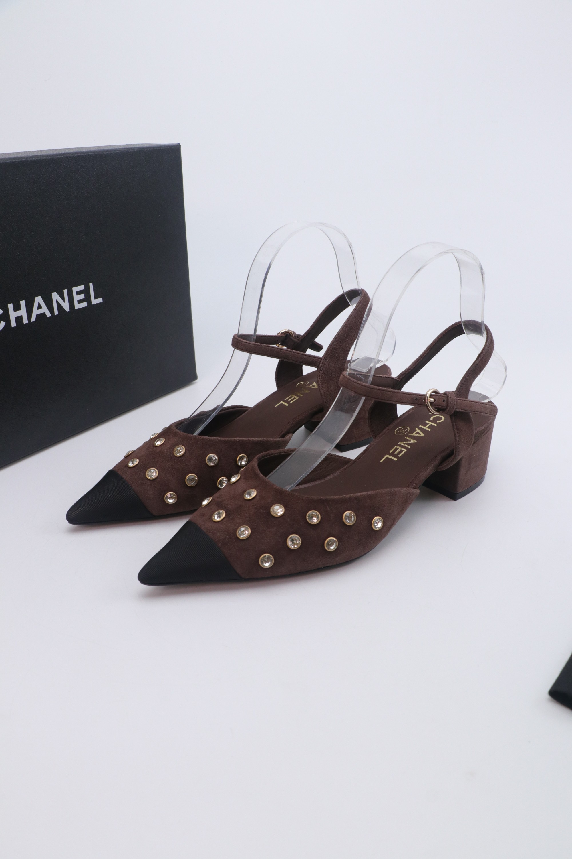 NO:593698,Chanel CHANE* [high] version!! CH*NEL25k This season's most elegant pearl Mary Jane is full of high-end shoes. Original calfskin, full size 35-40, sandals, chanel, chanel, sandals, mary jane, cowhide19860909香奈儿CHANE*【高】版本!! CH*NEL25k这一季最优雅的珍珠玛丽珍上脚尽显高级.原厂小牛皮,全 码数35-40,凉鞋,chanel,chanel,sandals,mary jane,cowhide,Women's Shoes