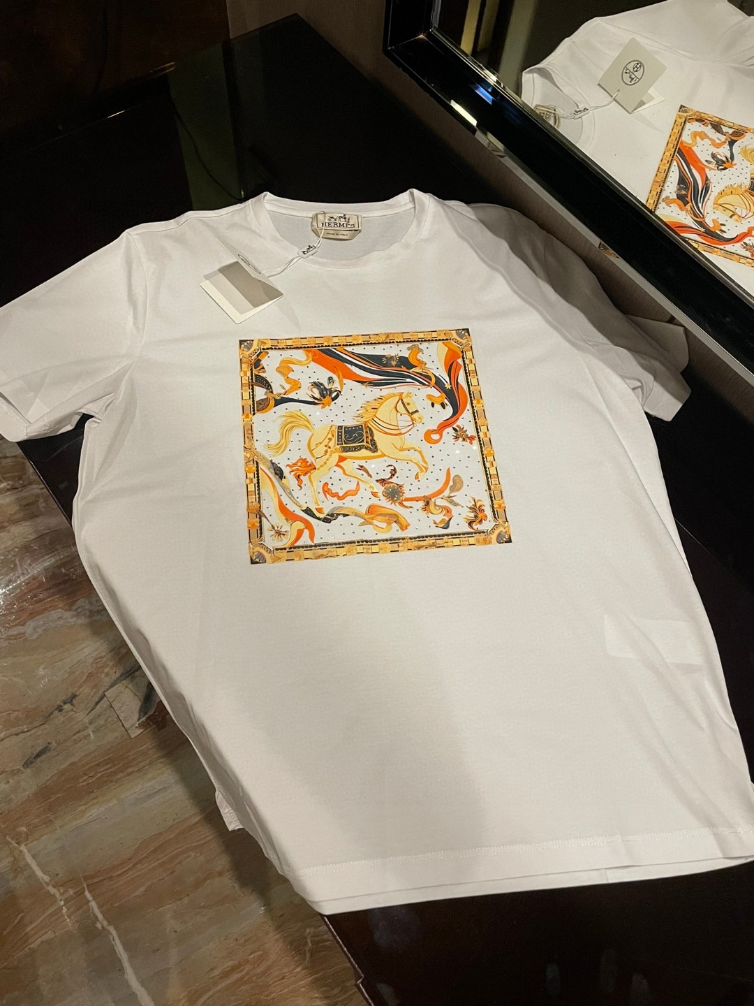 Hermes Vêtements T-Shirt 2024 réplique AAA Personnalisation
 Noir Blanc Hommes Coton mercerisé Fashion Manches courtes