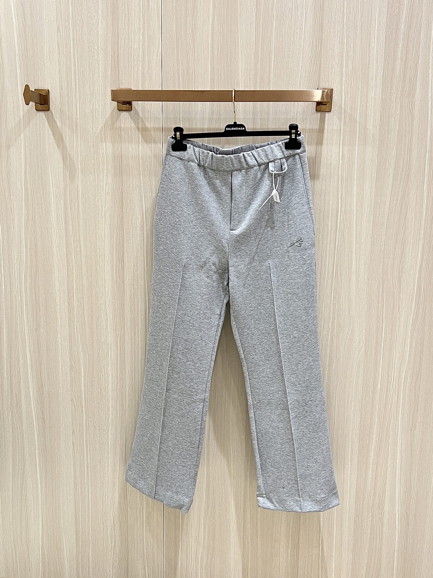 Louis Vuitton Embroidered Pin Space Cotton Trousers - Comfortable & Stylish 2 i1758742245923 1436 0 0