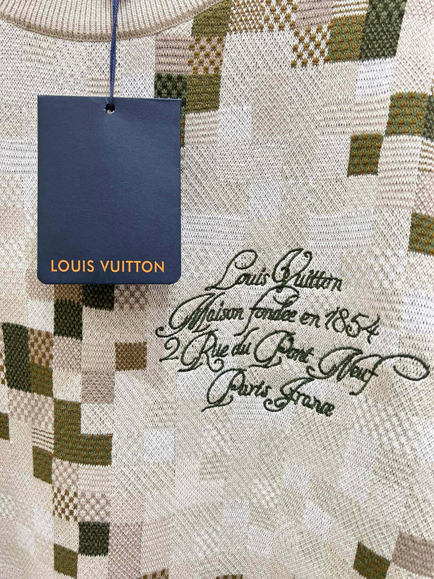 Louis Vuitton Limited Edition Snakoflage Damier Knit Sweater 4 i1760173523549 4314 0 2