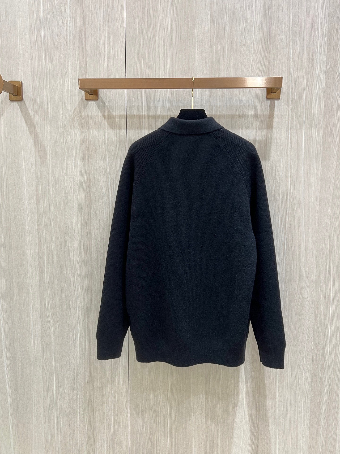 Zegna Wool Blend Sweater, Classic Logo Design, Soft & Warm Knit 8 i1763491291282 7290 0 6