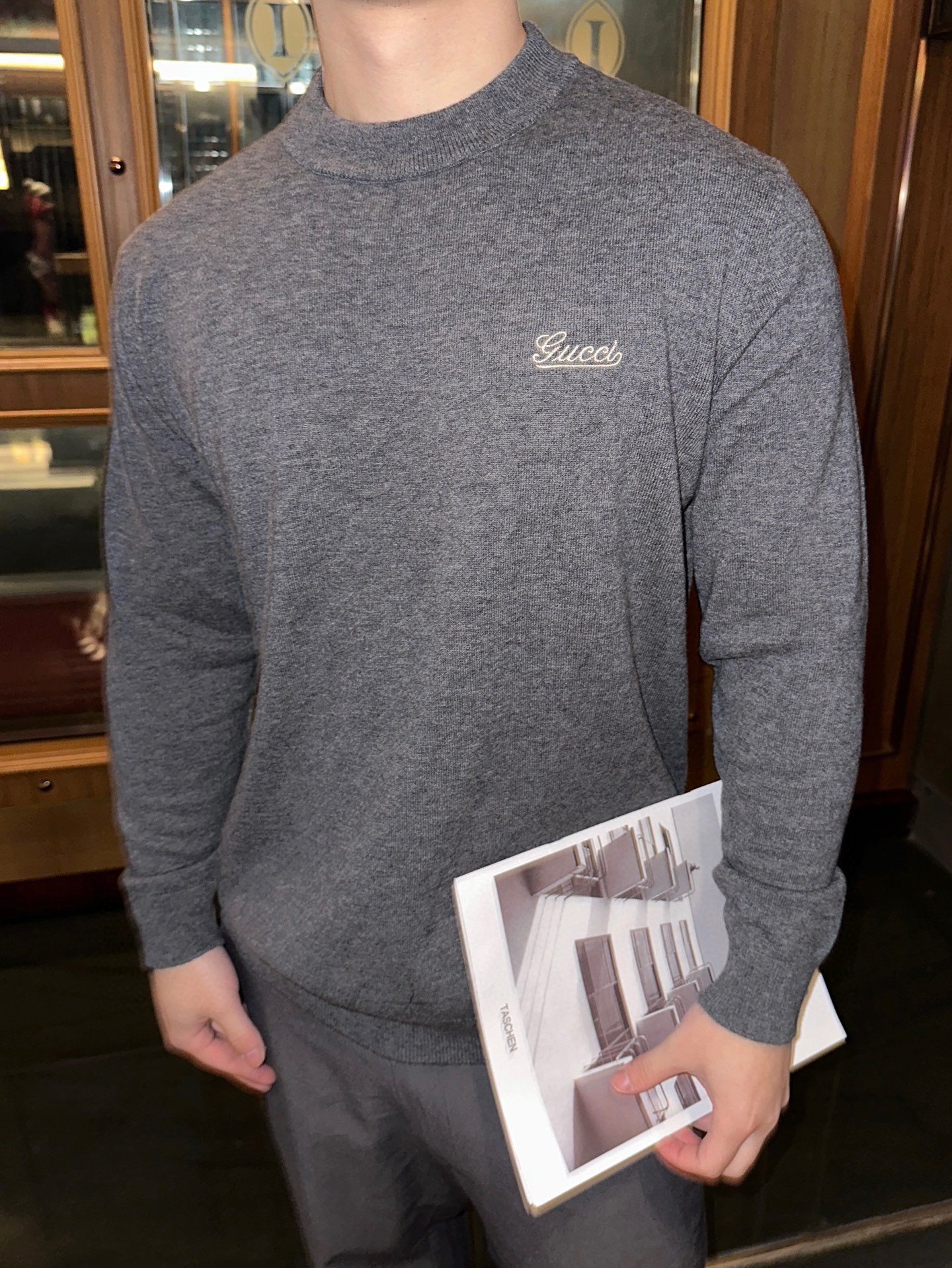 Gucci Embroidered Logo Wool Sweater: Unisex Style, Soft & Warm - S to L 9 i1763491821989 388 0 7