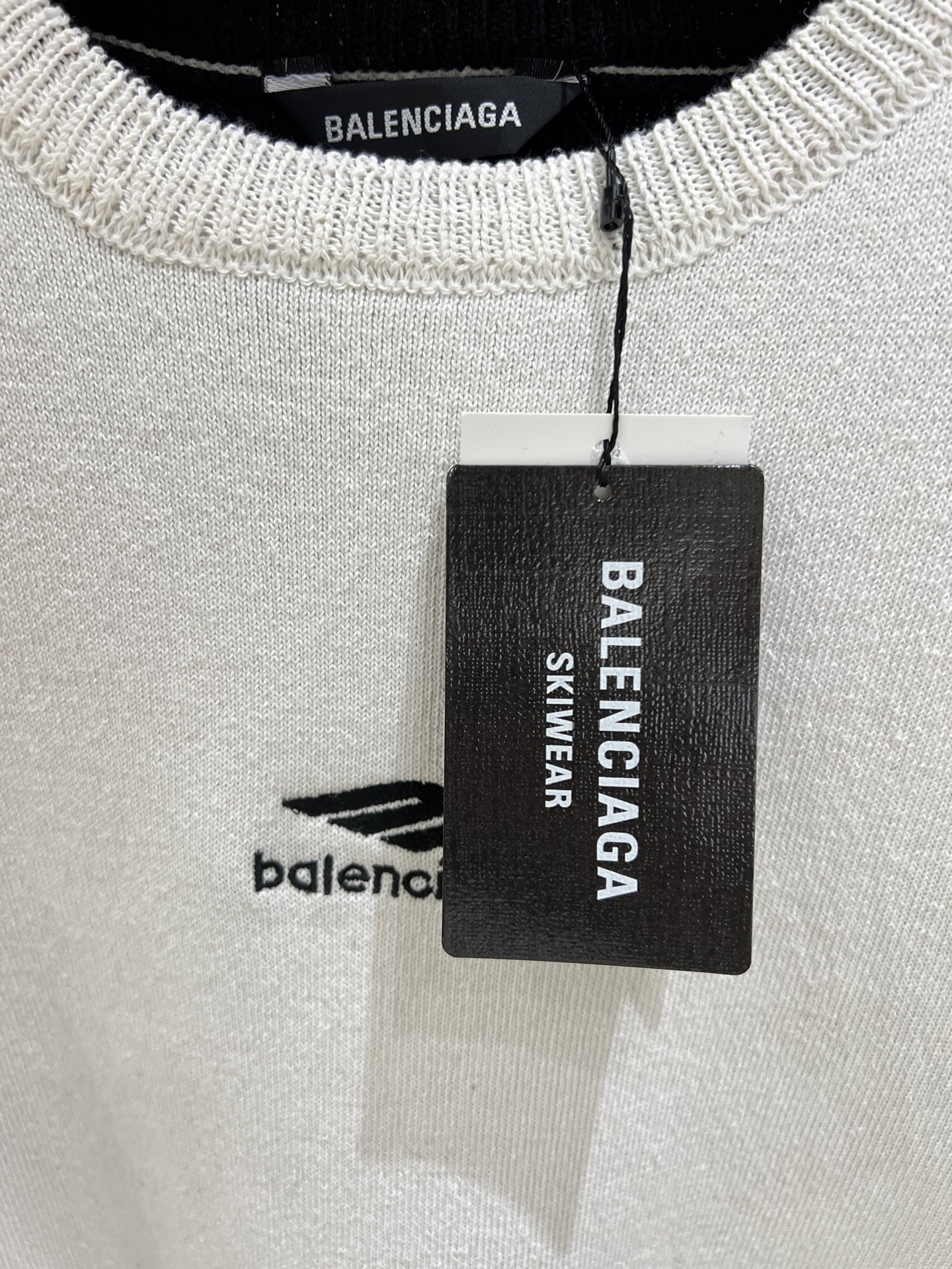 Balenciaga Ski Collection Wool Knit Sweater - Luxury & Performance Blend 5 i1764360479654 8854 0 3