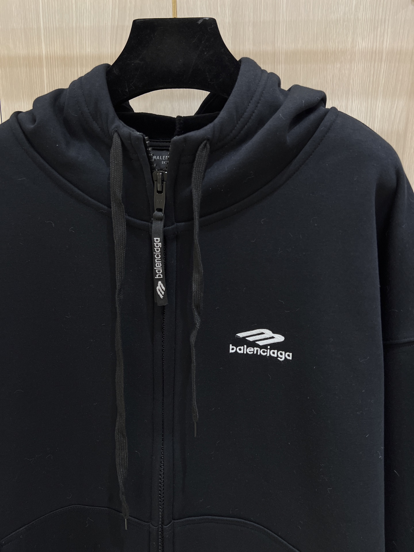 i1764442231977 9439 0 2