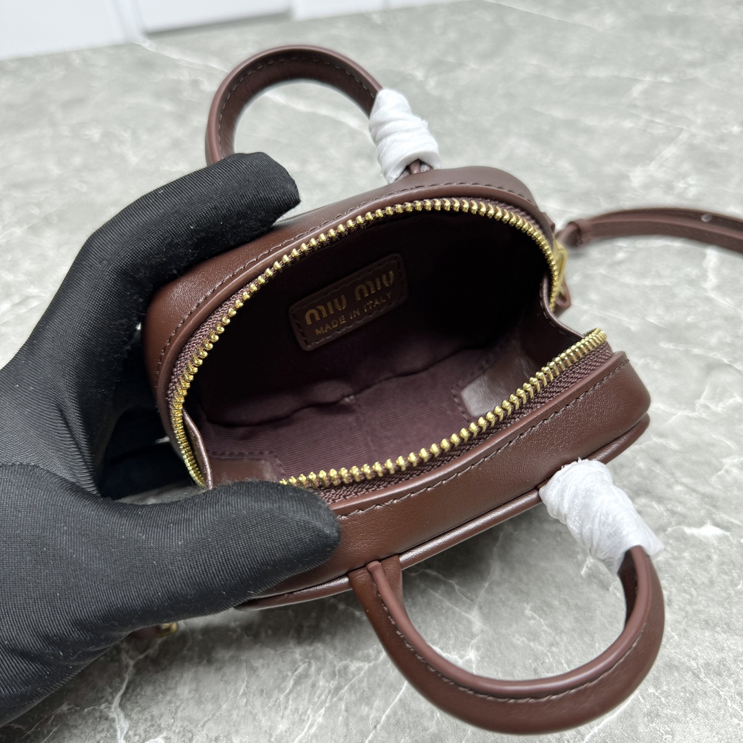 Louis Vuitton Haute Couture Classic Luxury Handbag Shoulder Crossbody 9