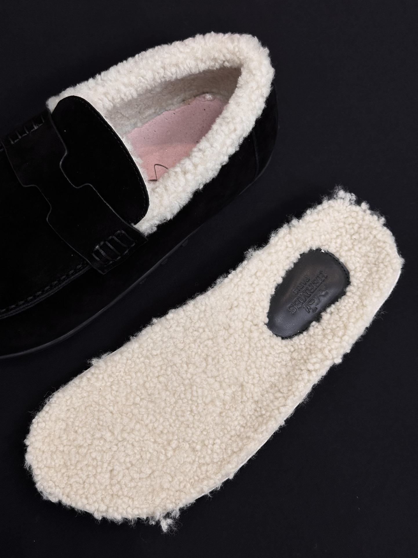 NO:646204,High-definition enlarged details of shoe tongue - loafers, fur shoes, loafers19860909鞋舌高清放大细节展示-,乐福鞋毛毛鞋,loafers,Women's Shoes
