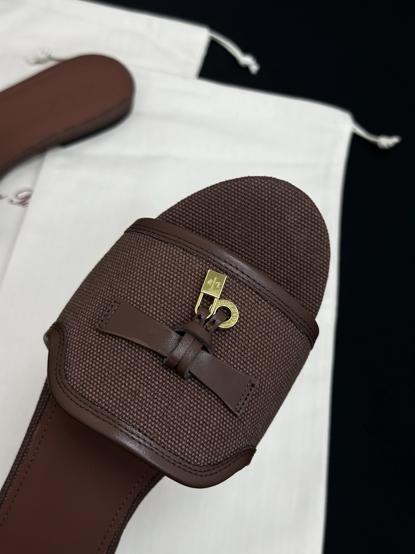 NO:819031,High-definition enlarged detail display of the upper - slippers, slippers19860909鞋面高清放大细节展示-,拖鞋,slippers,Women's Shoes