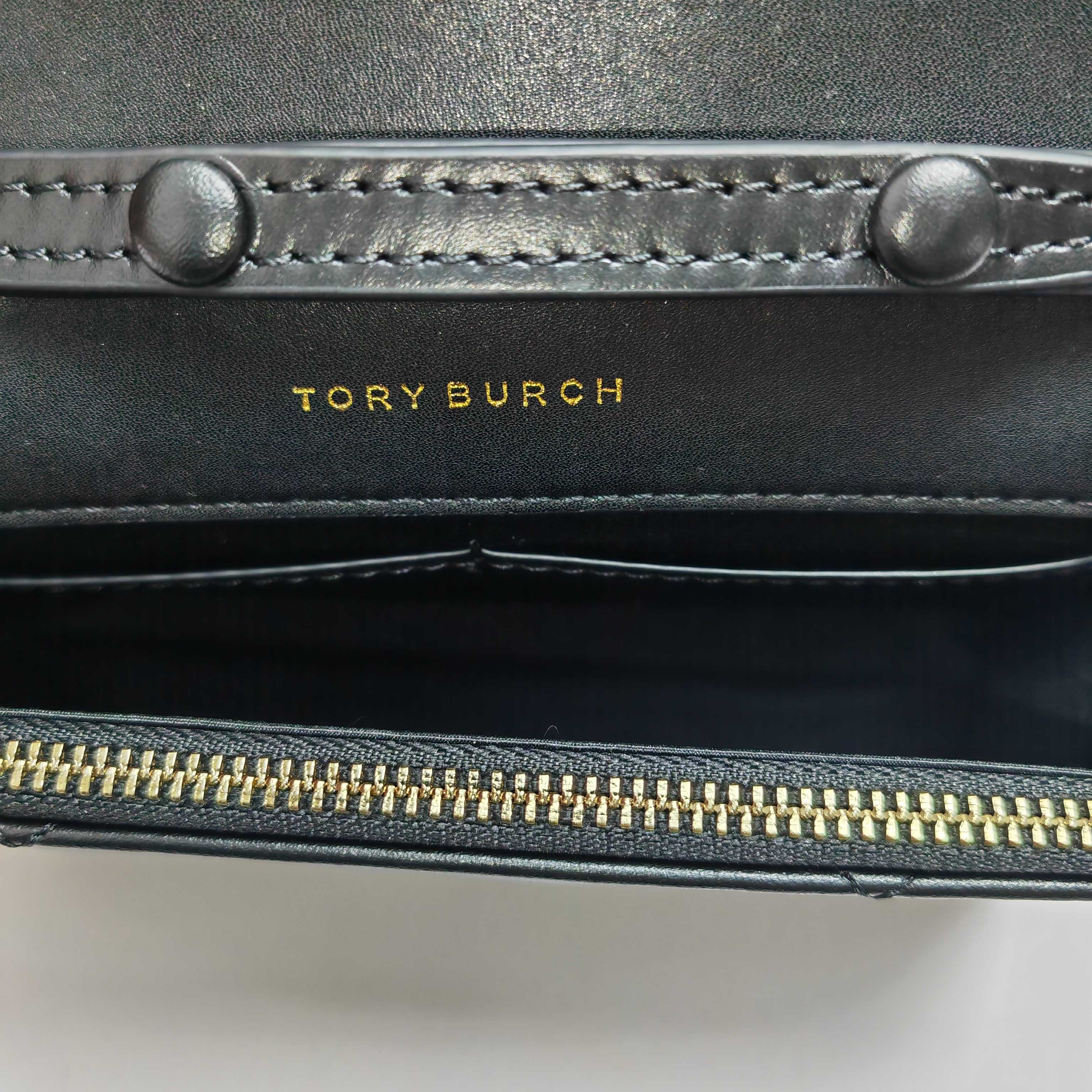 Tory Burch ～ 158326 黑色 Kira 菱格纹迷你手提链条钱夹 头层皮质 纵延菱格纹理