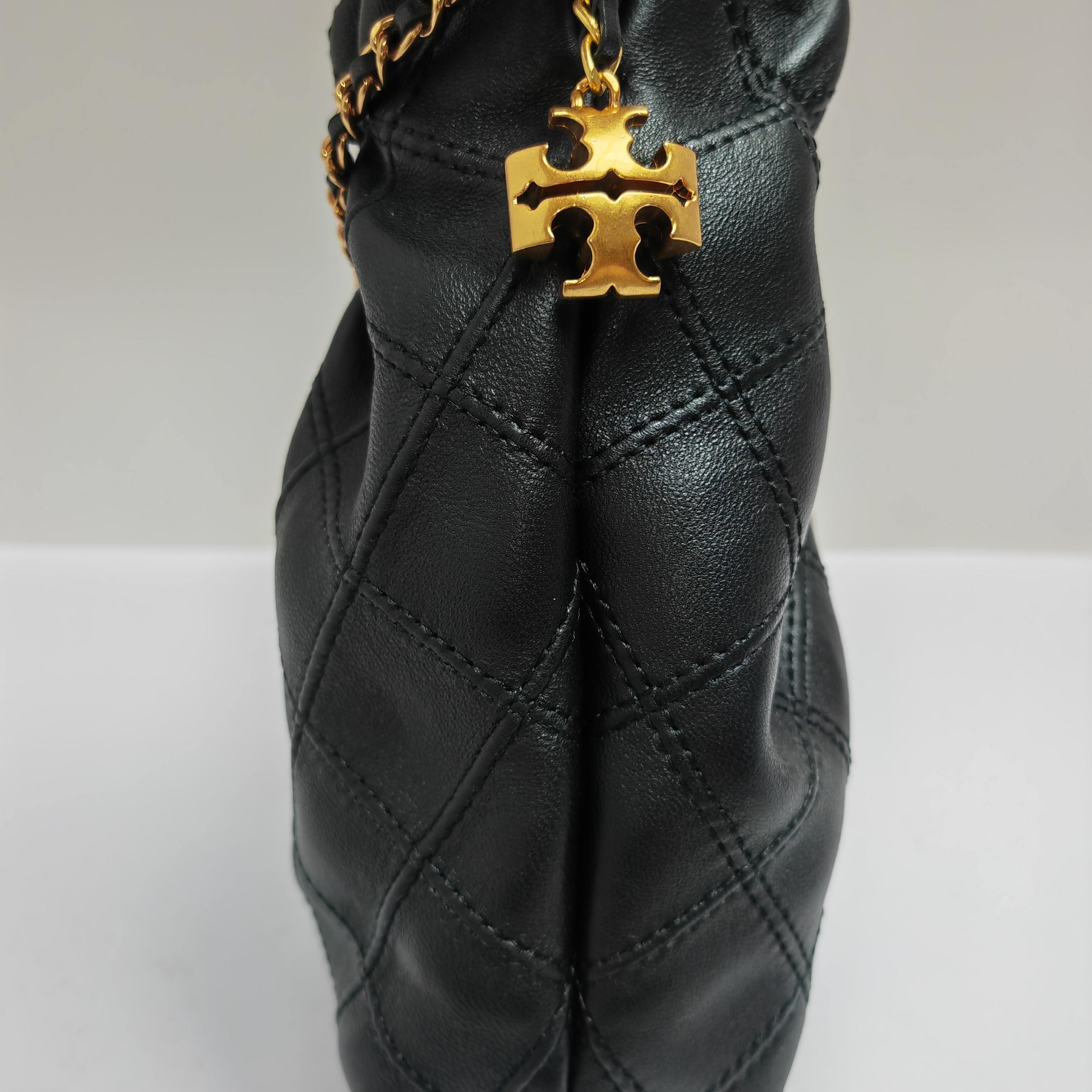 Tory Burch ~TB迷你号小福袋上市，黑色羊皮材质 ，可斜挎，手提，尺寸20x18x6.5cm 162451