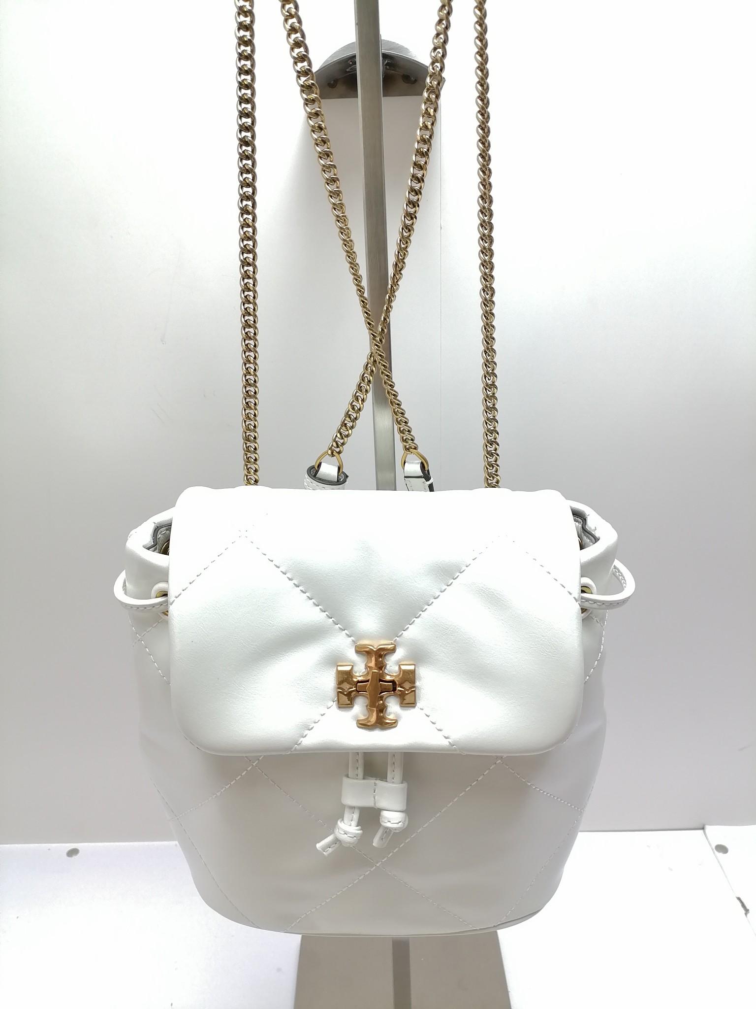 Tory Burch ​菱格纹绗缝 工艺 立体感强 又 触感柔软细腻 耐用性超棒 背携方式超灵活 可调节链条肩带