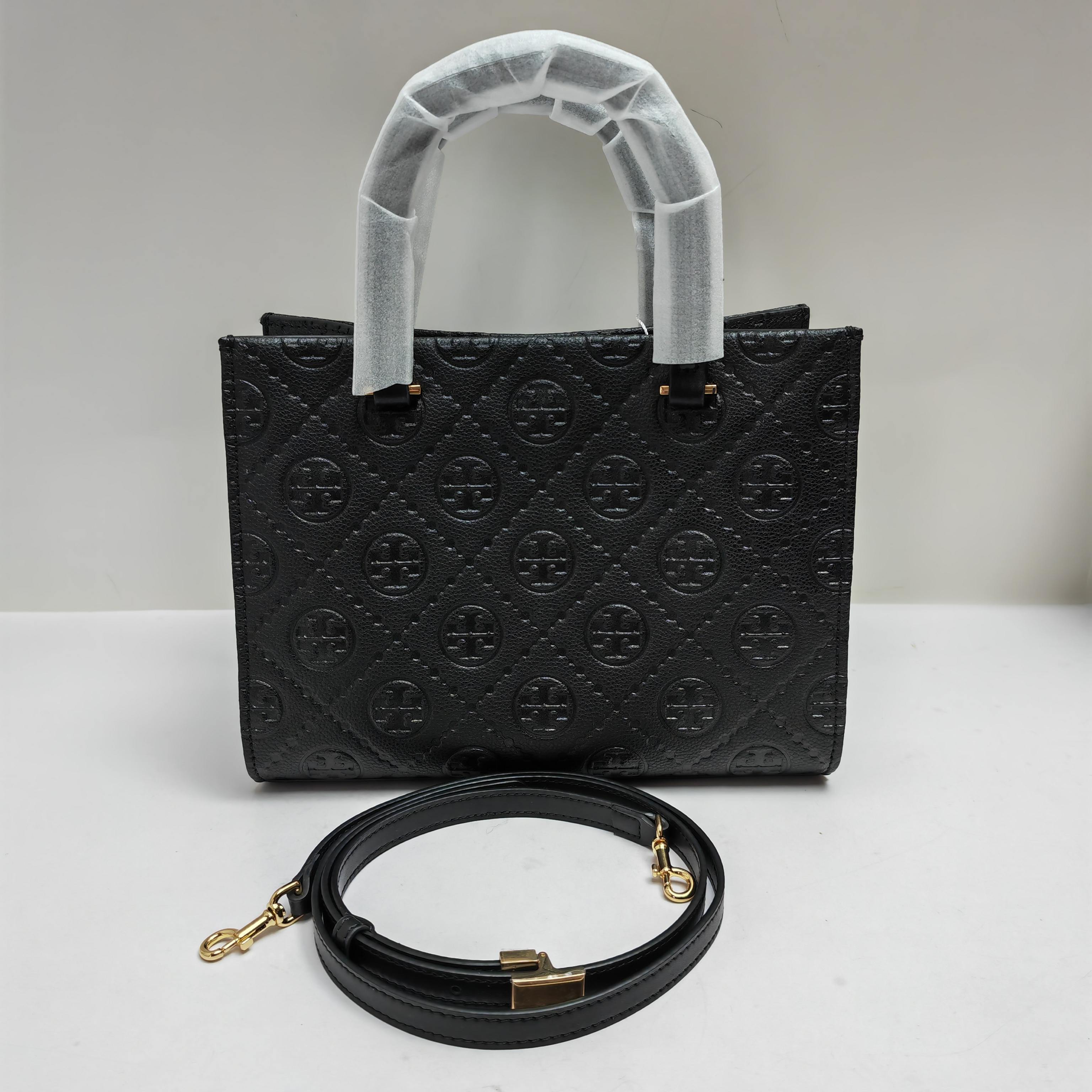 Tory Burch TB新款、 手提斜挎包搭配压花皮革 魅力隽永又风格独具 牛皮手提托特包 配有可拆卸斜挎背带