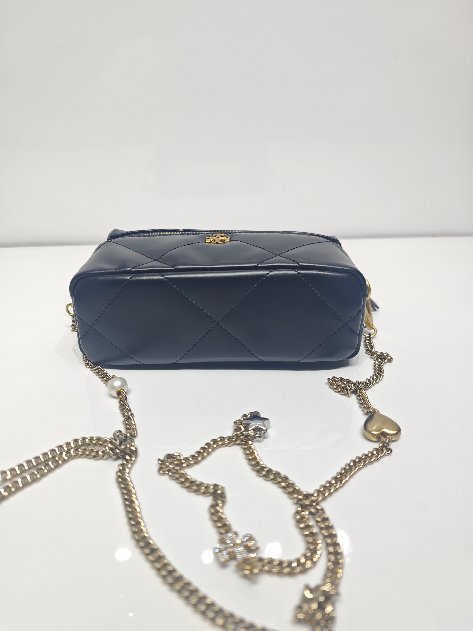 Tory Burch 新款到货 Tory Burch｜ kira化妆包宝石链款