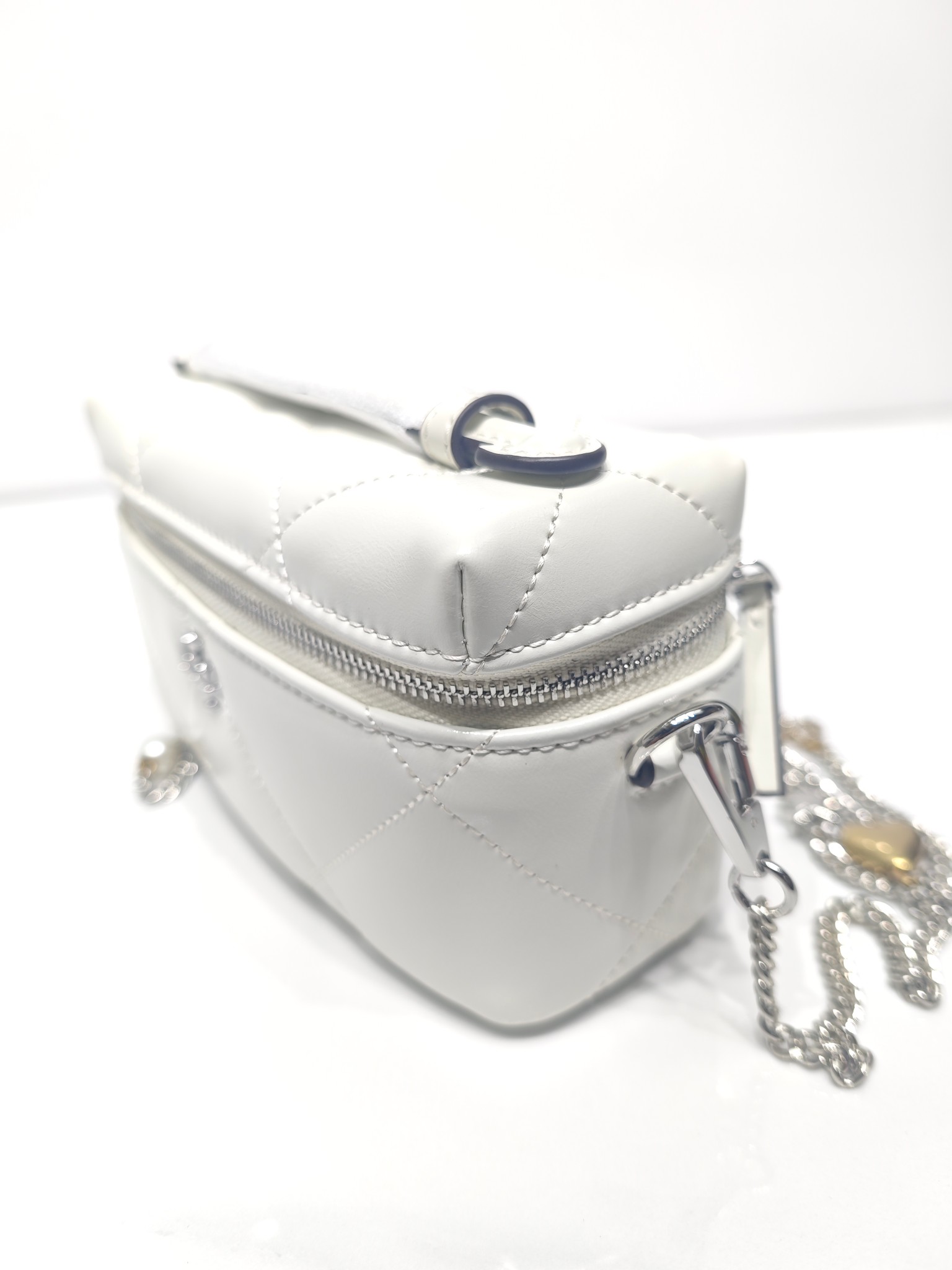 Tory Burch 新款到货 Tory Burch｜ kira化妆包宝石链款