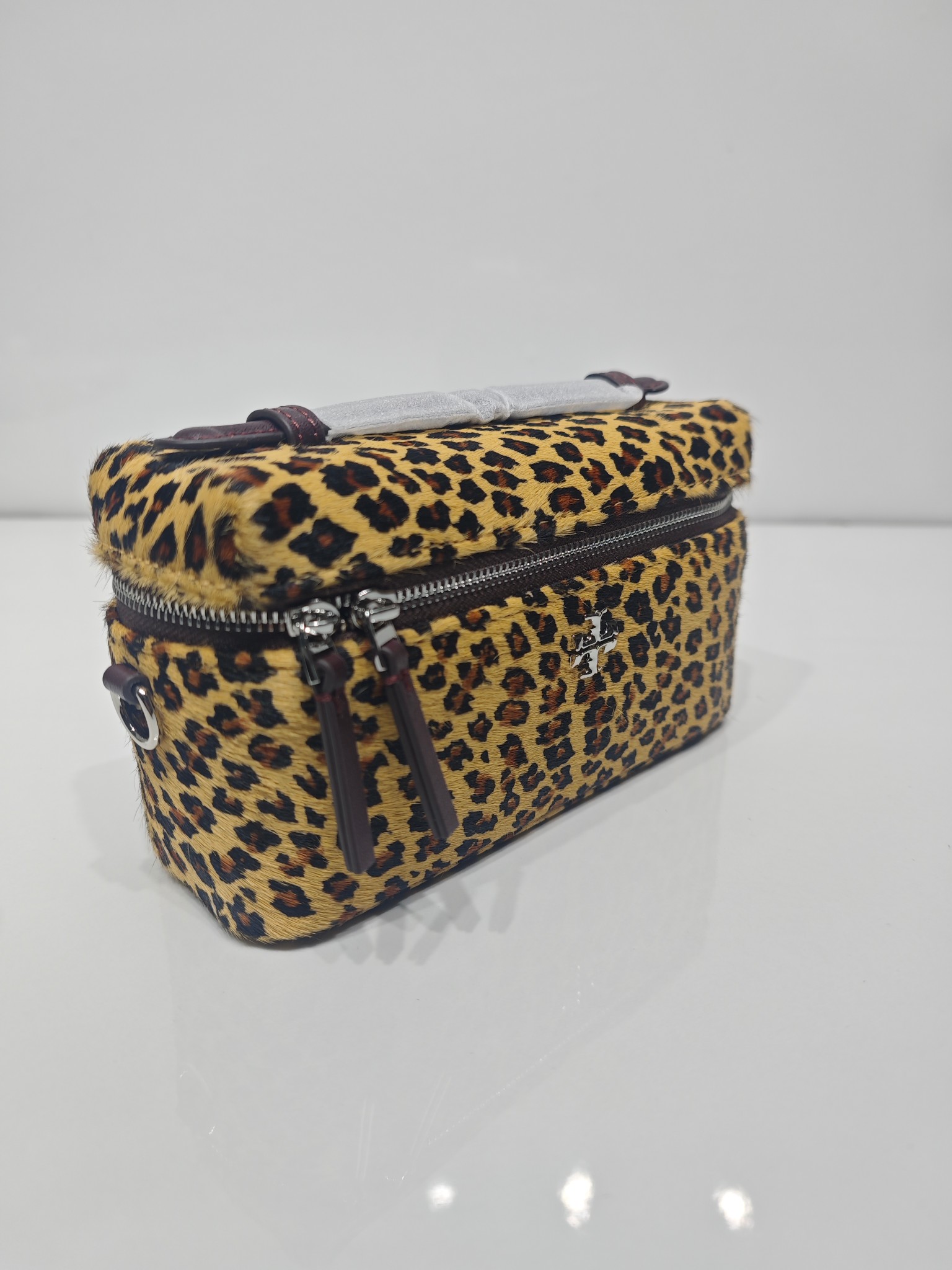 Tory Burch 新款到货 Tory Burch｜ kira化妆包豹纹款