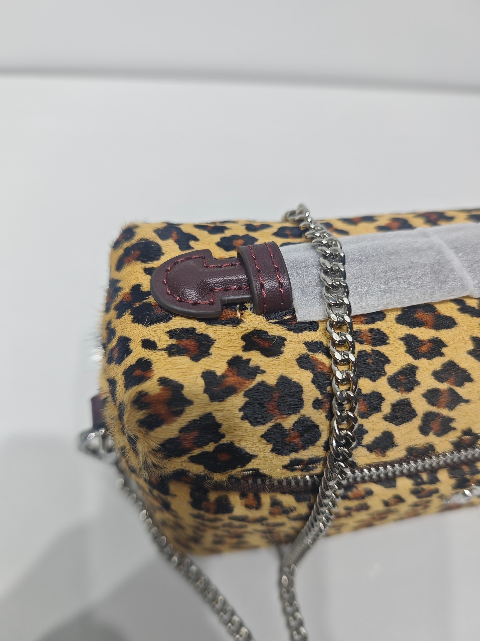 Tory Burch 新款到货 Tory Burch｜ kira化妆包豹纹款
