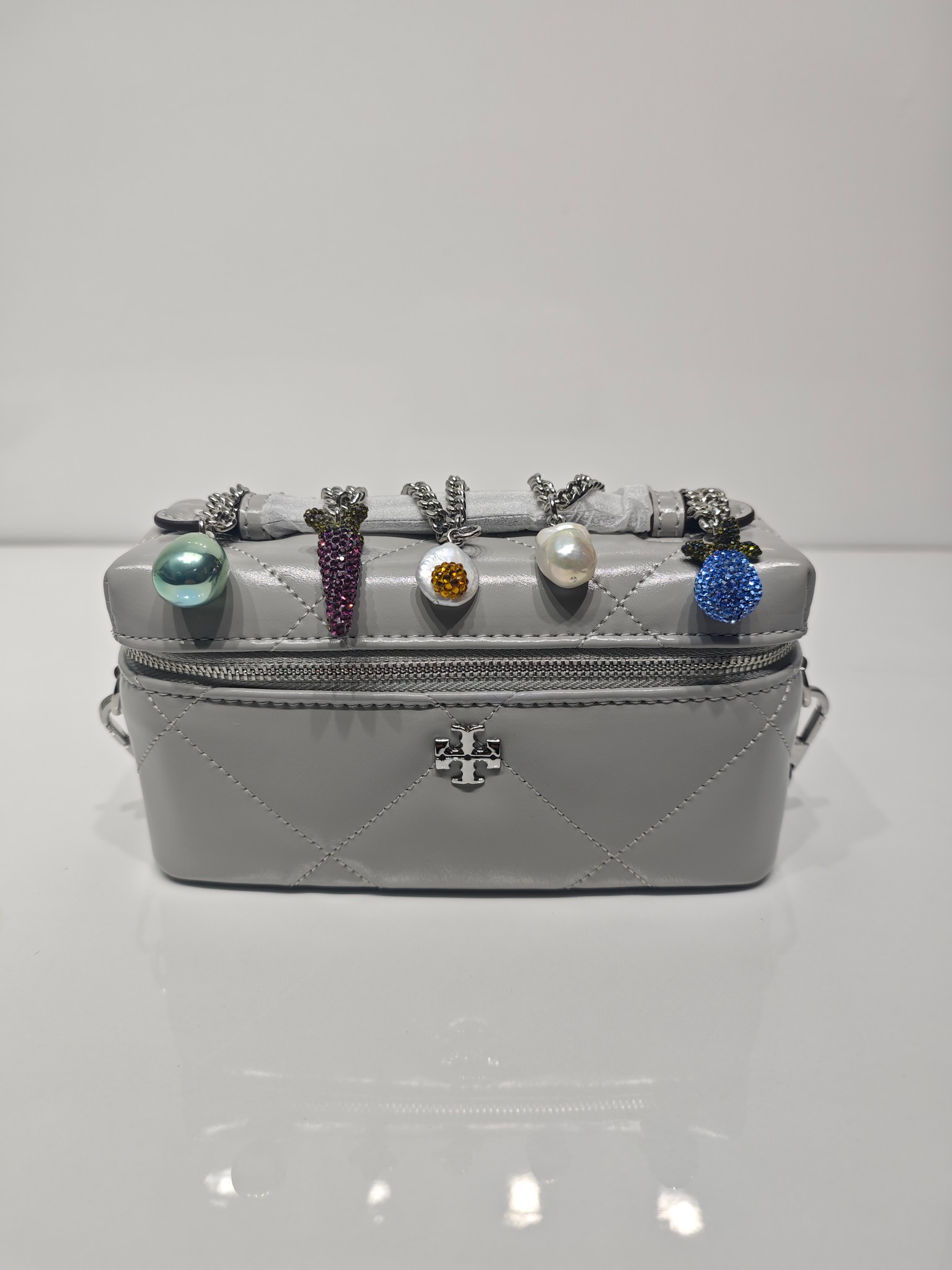 Tory Burch 新款到货 Tory Burch｜ kira化妆包宝石钻石链款