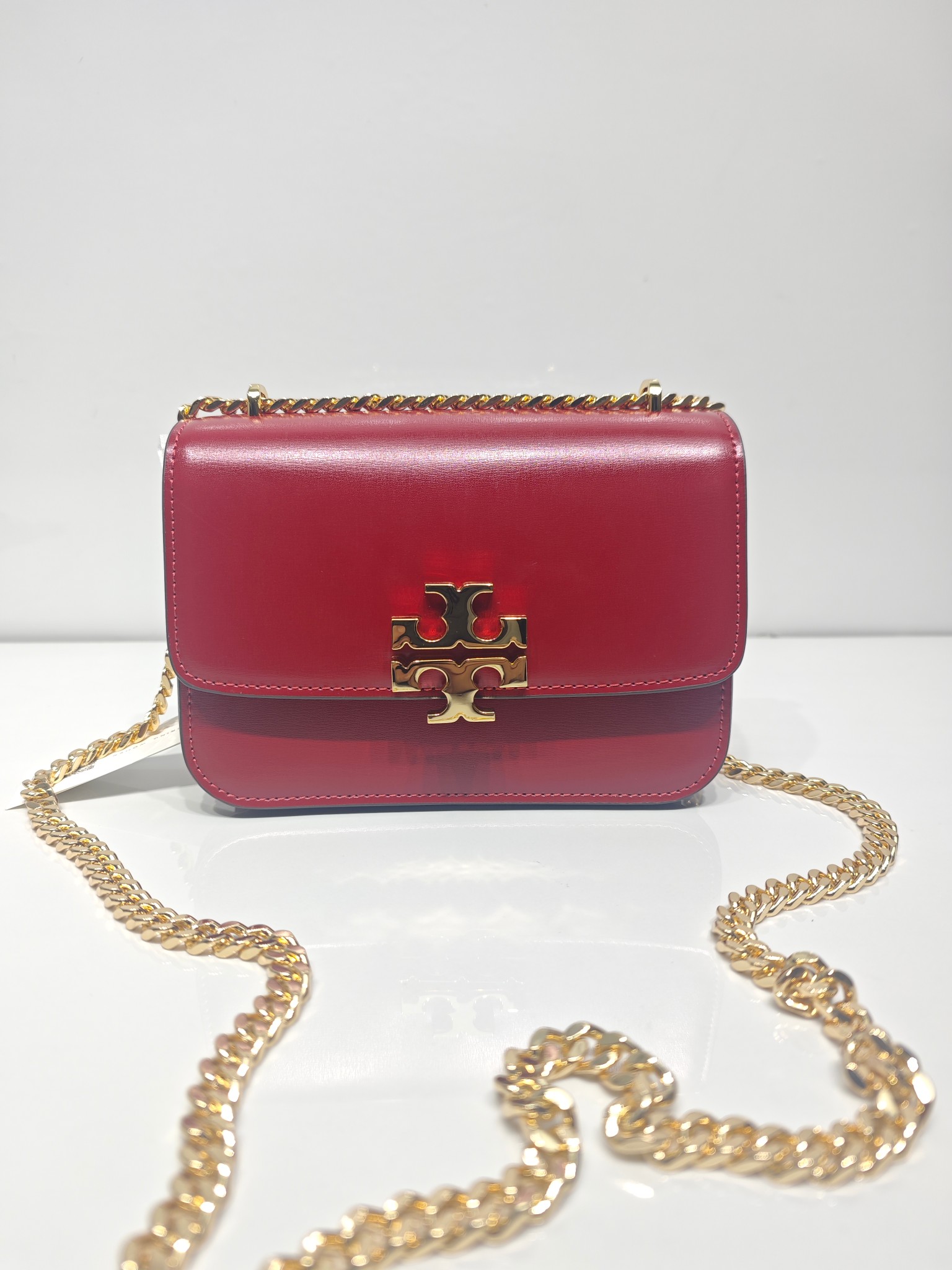 Tory Burch TB新款Eleanor 红色小号链条包 包款全新设计光滑金属饰件 尽显盒子包的简约线条