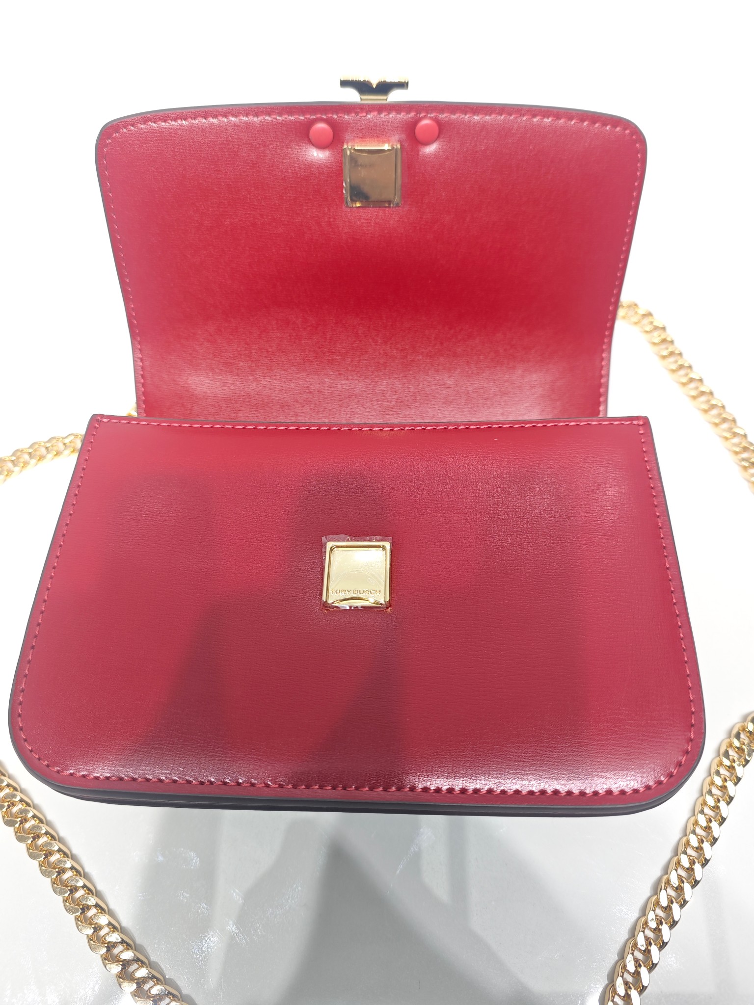 Tory Burch TB新款Eleanor 红色小号链条包 包款全新设计光滑金属饰件 尽显盒子包的简约线条