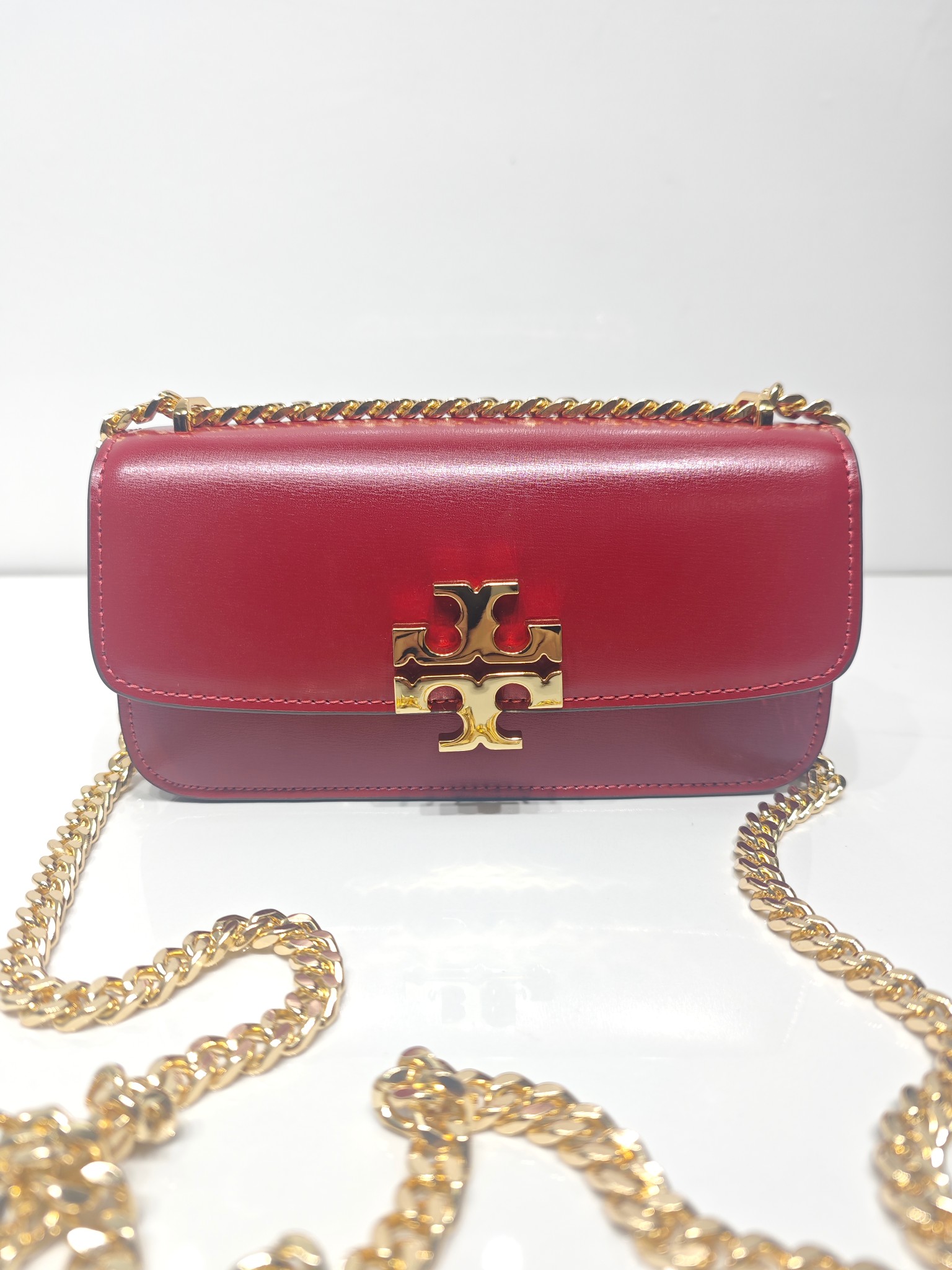 Tory Burch TB Eleanor新款迷你豆腐包 红色 新版本 可调节肩带 纳帕牛皮面料 柔软舒适