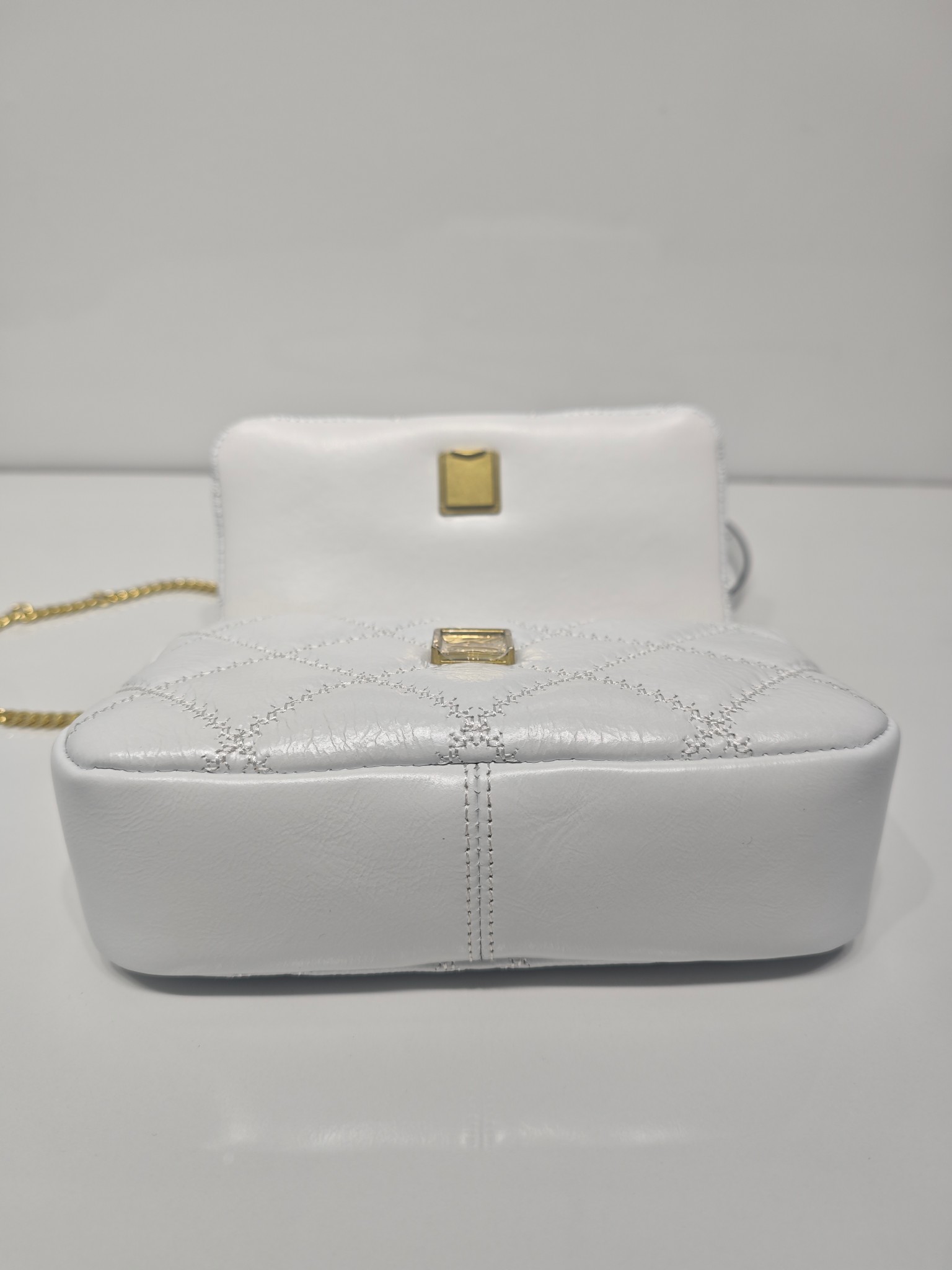 Tory Burch TB 新款willa全皮白色 了