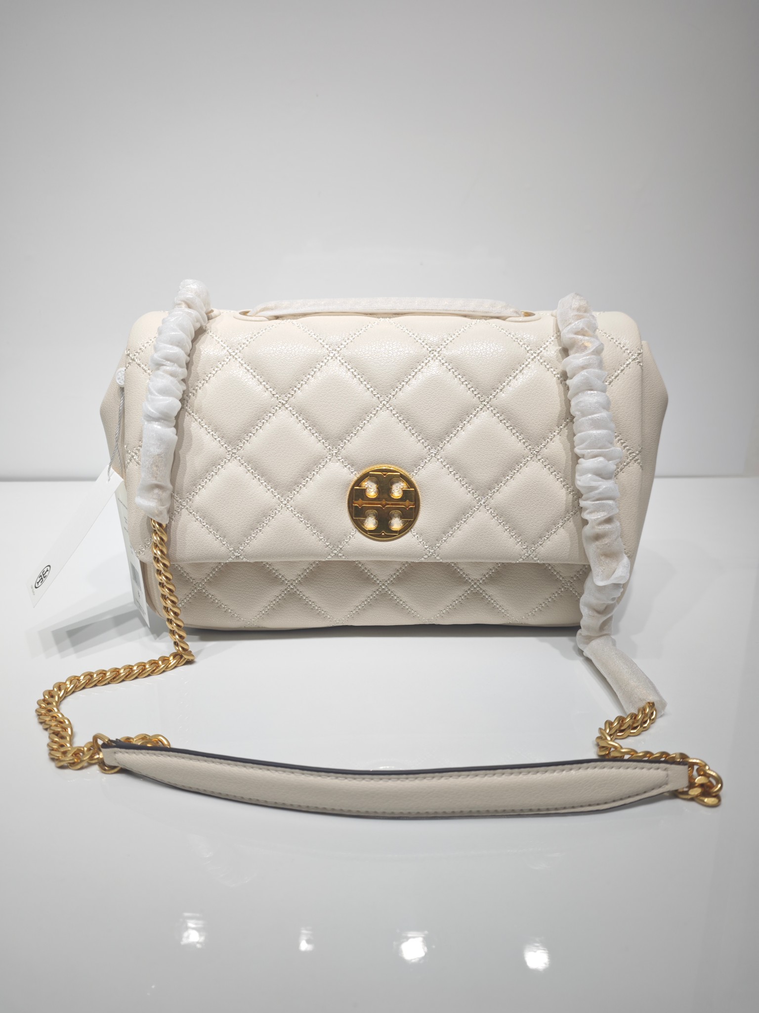 Tory Burch Willa系列大号奶油白链条包