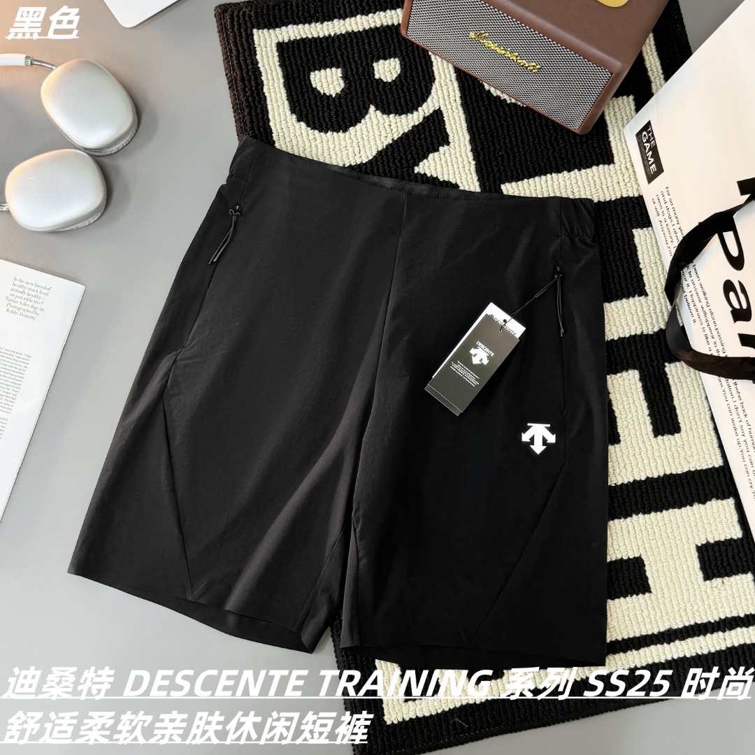 🛒购物价: 上新💰125
迪桑特 DESCENTE TRAINING 系列 SS25 时尚舒适柔软亲肤休闲短裤 男女同款 情侣款
- 品牌介绍:安踏旗下三箭头之一 热度丝毫不输始祖鸟 迪桑特的品牌名「DESCENTE」取自法语词汇,意为“滑降”。其LOGO的三箭头形式则分别代表的是滑雪运动中的三个重要技巧——“高速直线滑行”、“穿越”和“侧滑”,它代表着迪桑特始于滑雪的品牌基因以及追求卓越与大胆创新的精神
- 面料介绍:采用AERODRY面料 外加强液氨处理 微弹速干吸湿排汗 你要的功效它都有!
- 工艺介绍:上衣常见的无痕工艺用来做裤子 很奢侈 关键部位全部压胶处理 让它和普通的休闲短裤一眼可以区分!
- 辅料介绍:你所看到的所有东西均为1:1高订制版本 区分一眼假
- 裁剪介绍:一体剪裁 小分段 立体版型 !
颜色:黑色 卡色 灰色 绿色
尺码:M L XL XXL
腰围 臀围 裤长
M 35 54 41
L 37 56 43
XL 39 58 45
XXL 41 60 47
建议尺码:
M(130内)
L(150内)
XL(170内)
XXL(190内)