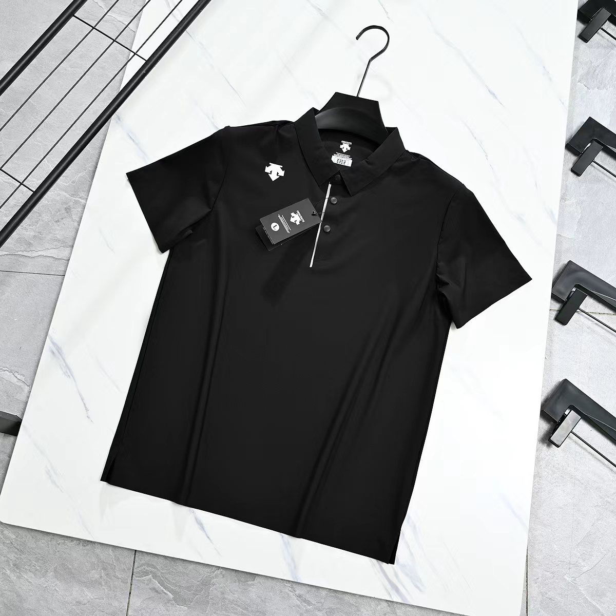 Alternative view of T-Shirt 02617