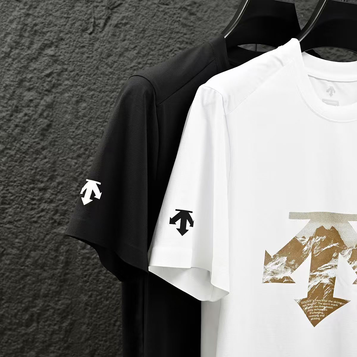 Alternative view of T-Shirt 08687